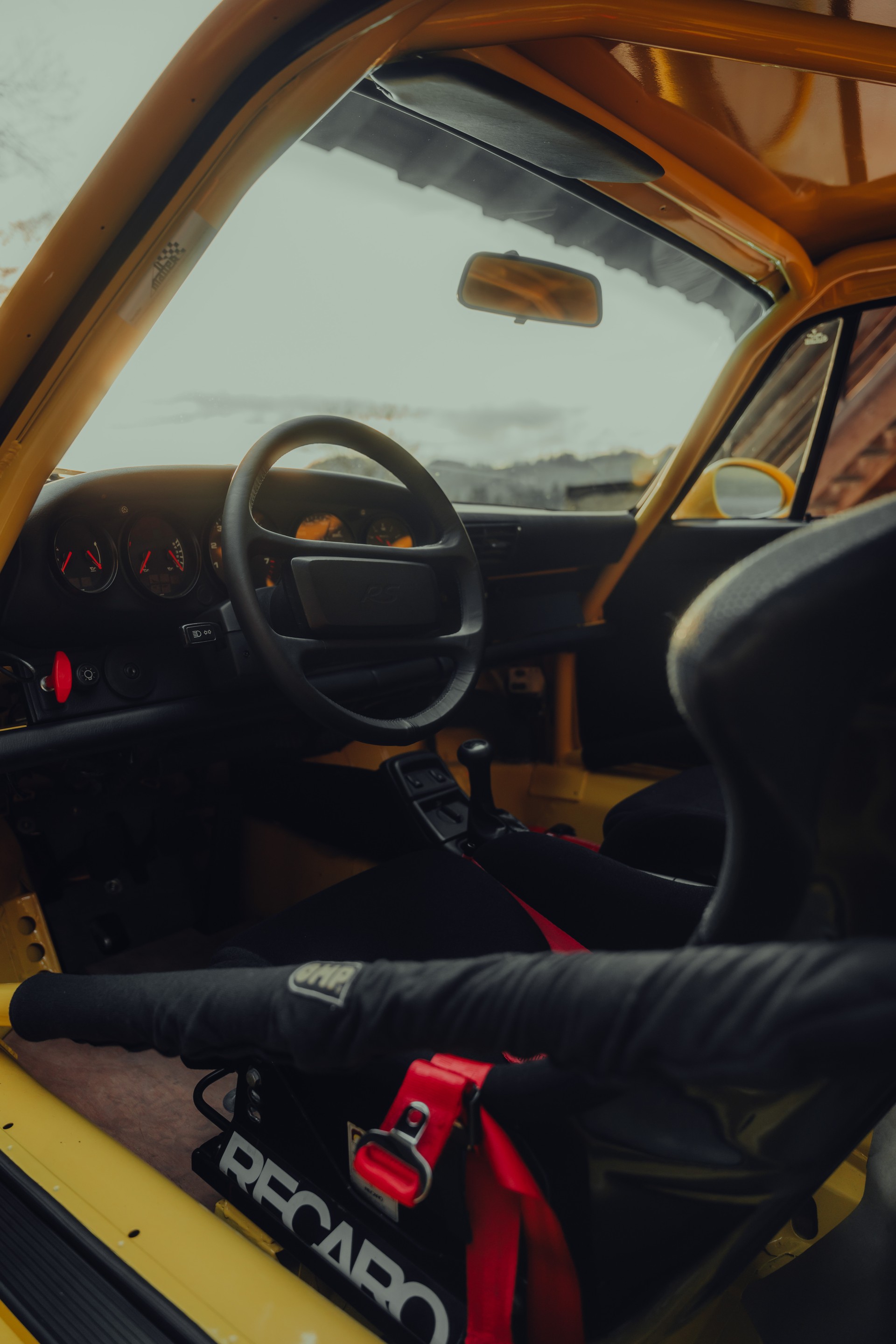 PORSCHE 911 Carrera 2 RS NGT-image-4