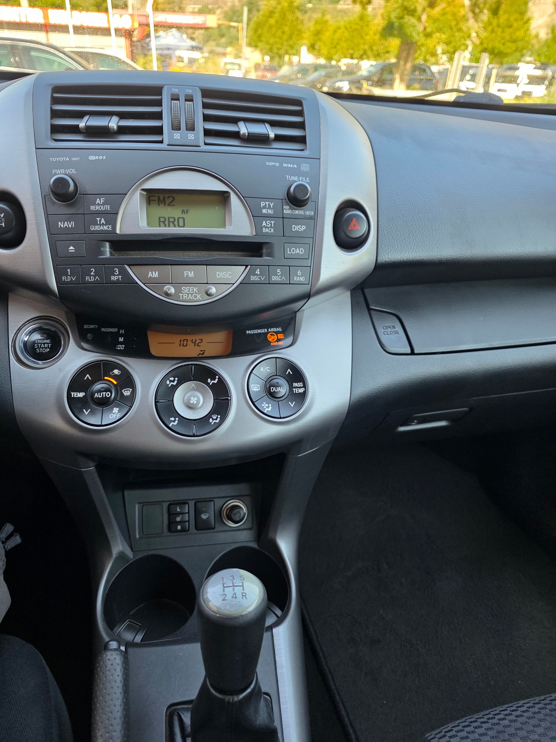 TOYOTA RAV-4 2.0 16V Linea Terra-image-13