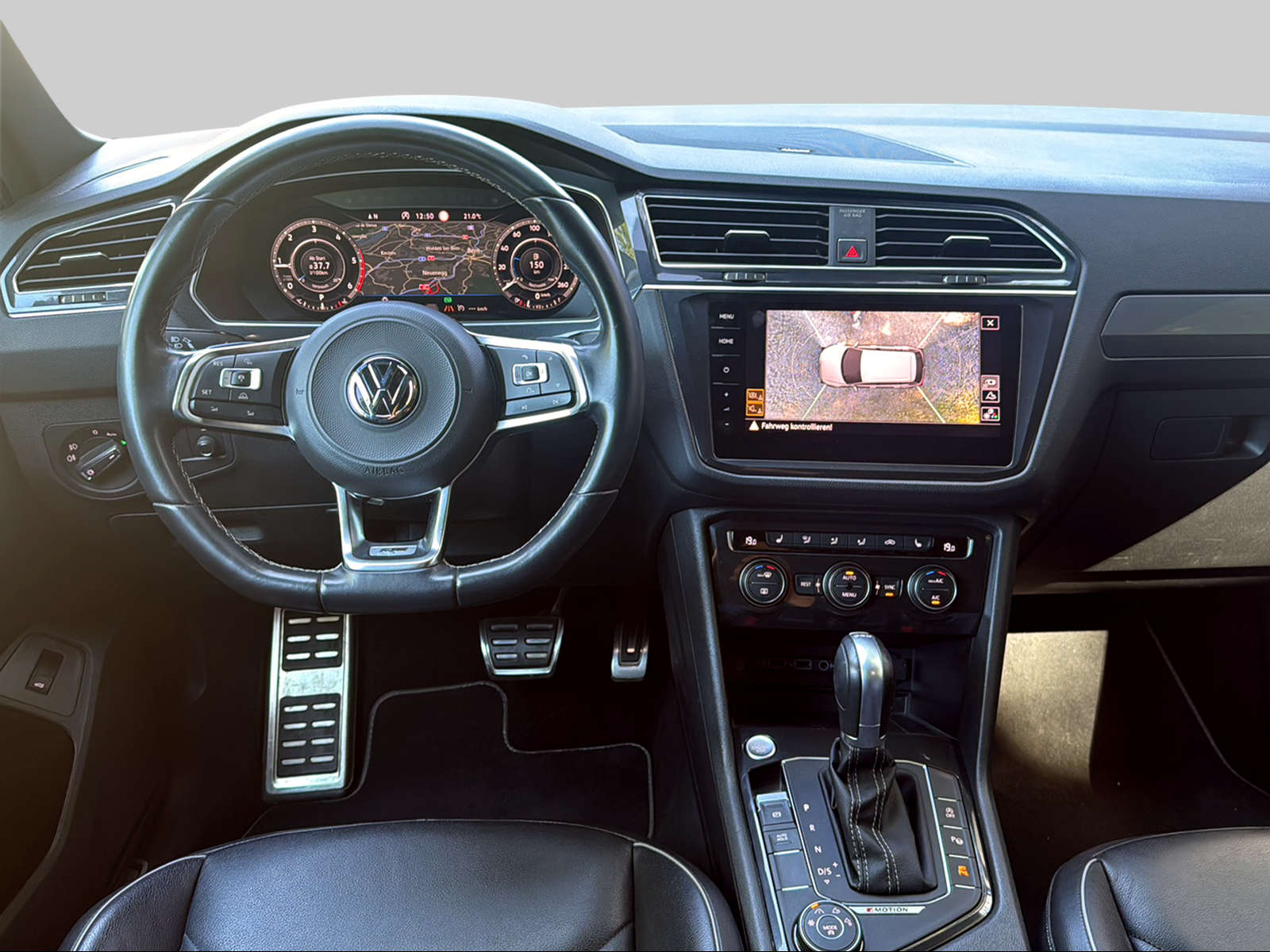 VW Tiguan 2.0 TDI SCR Highline 4Motion DSG-image-7