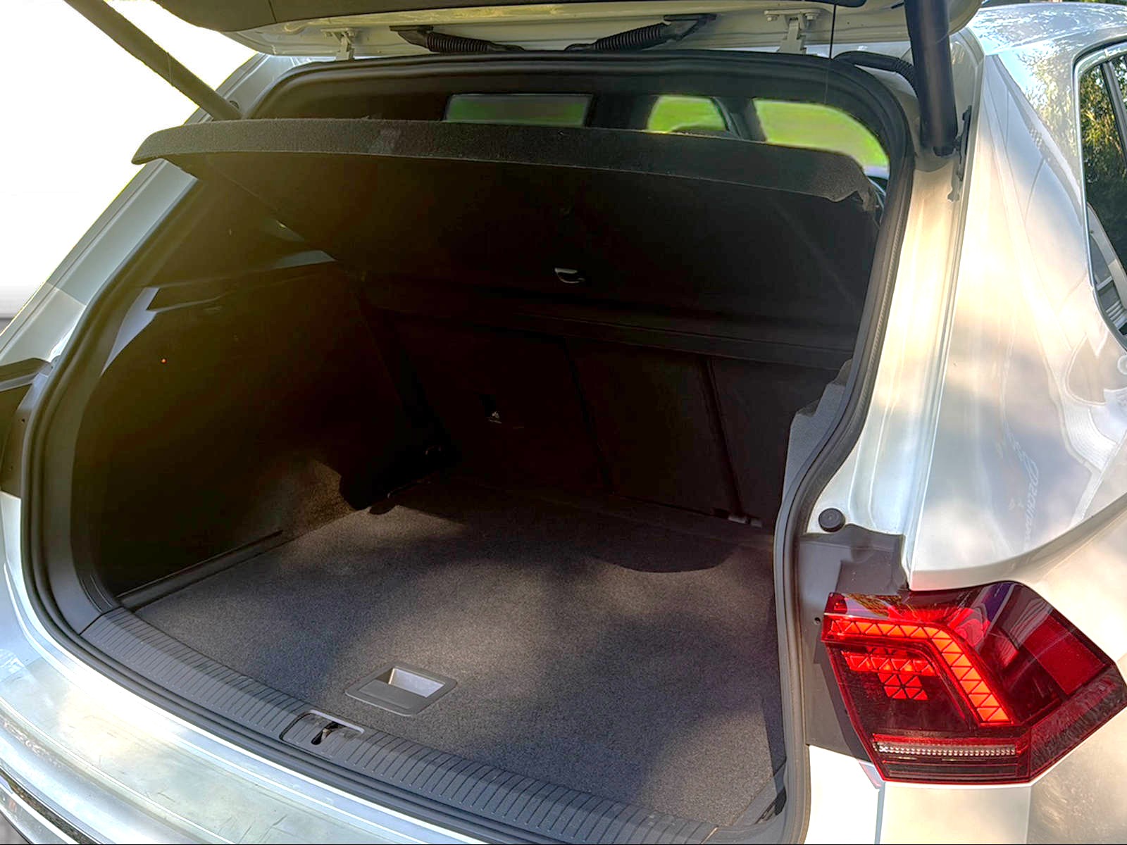 VW Tiguan 2.0 TDI SCR Highline 4Motion DSG-image-23