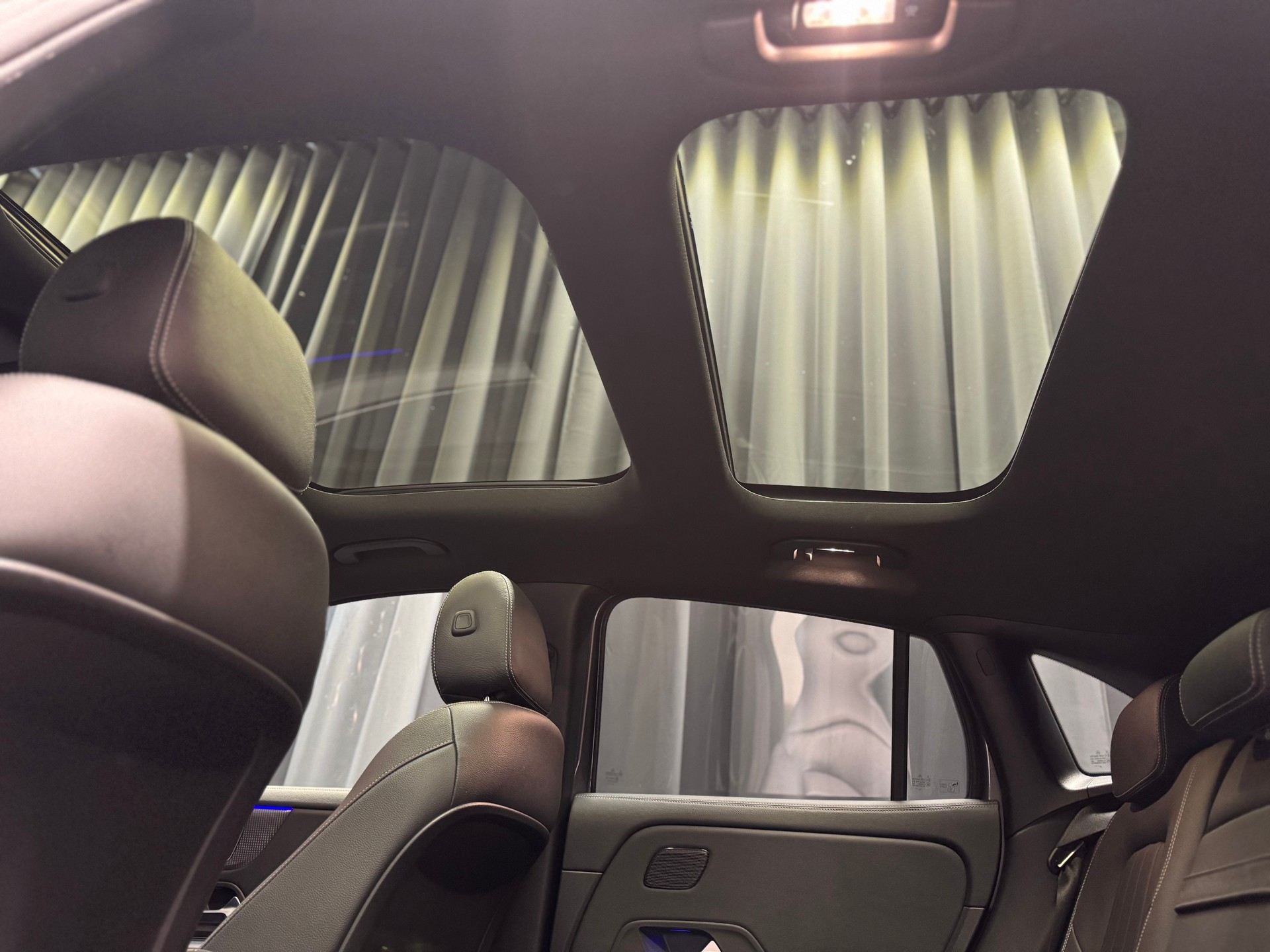 MERCEDES-BENZ GLA 250e Progressive 8G-DCT (46)-image-8
