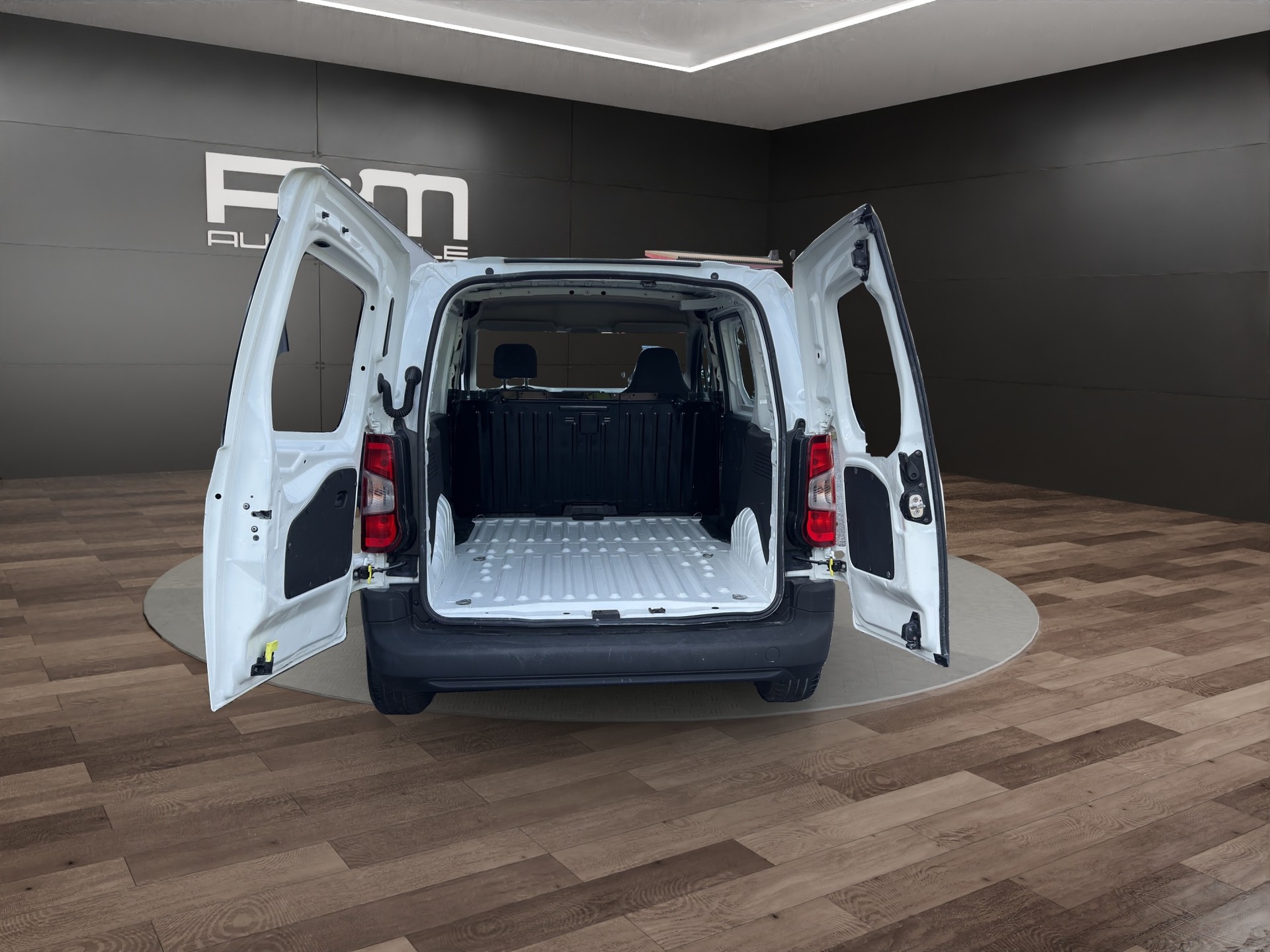 CITROEN Berlingo Van 1.5 Blue HDi 75 Control 650kg-image-4