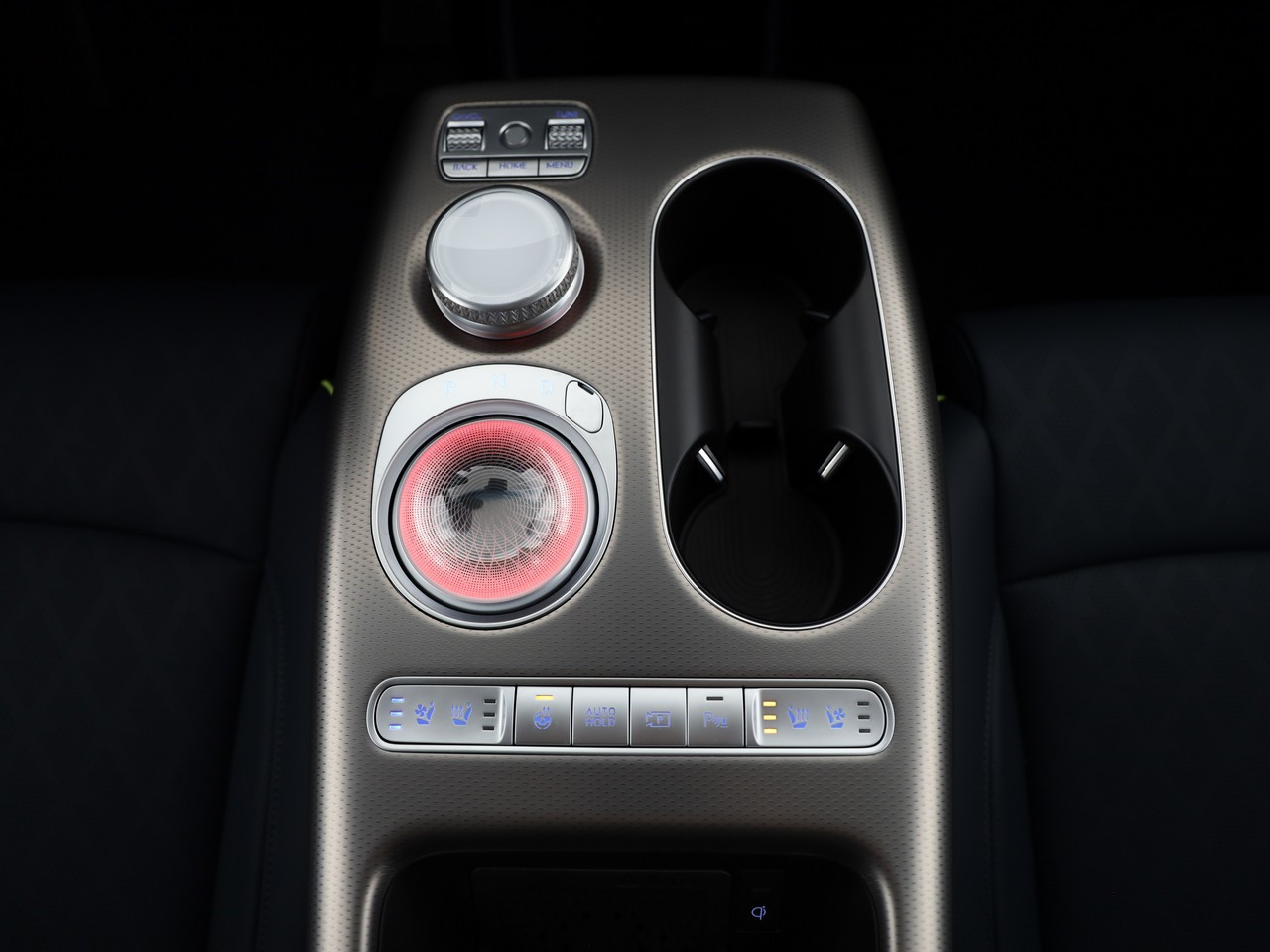GENESIS GV60 77.4 kWh Sport AWD-image-21