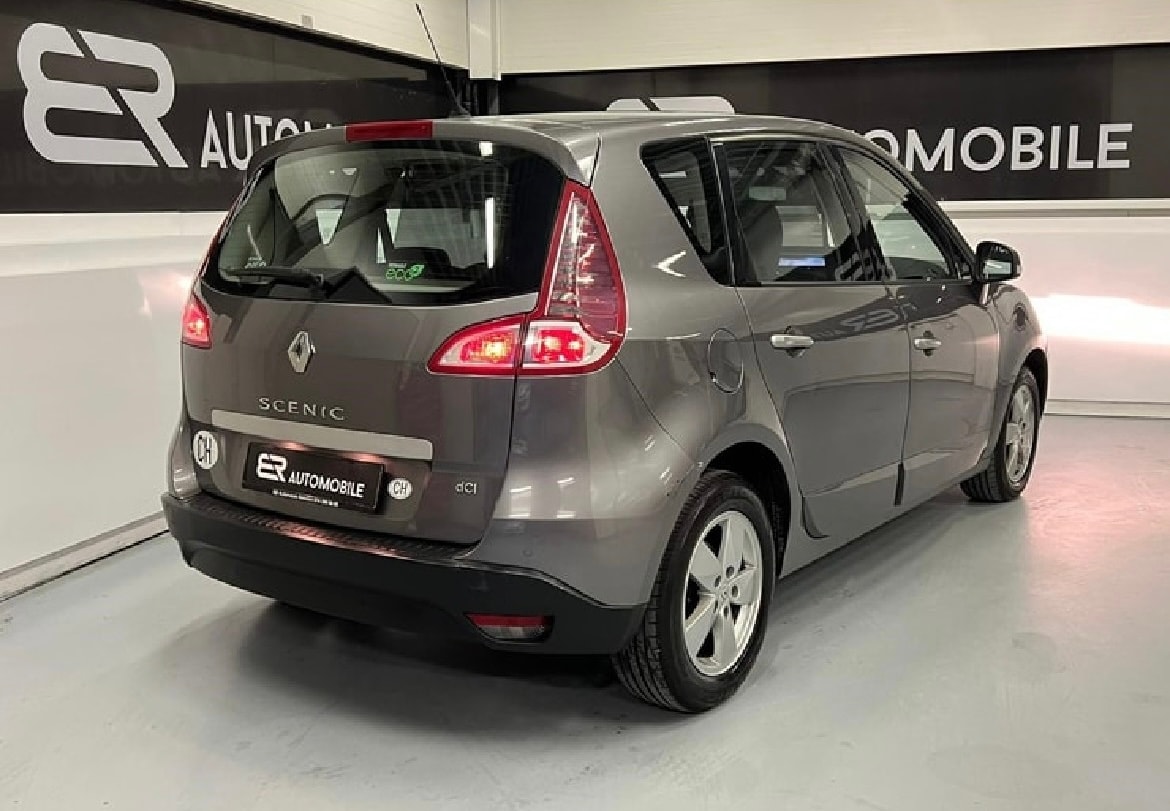RENAULT Scénic 1.6 dCi Dynamique-image-2