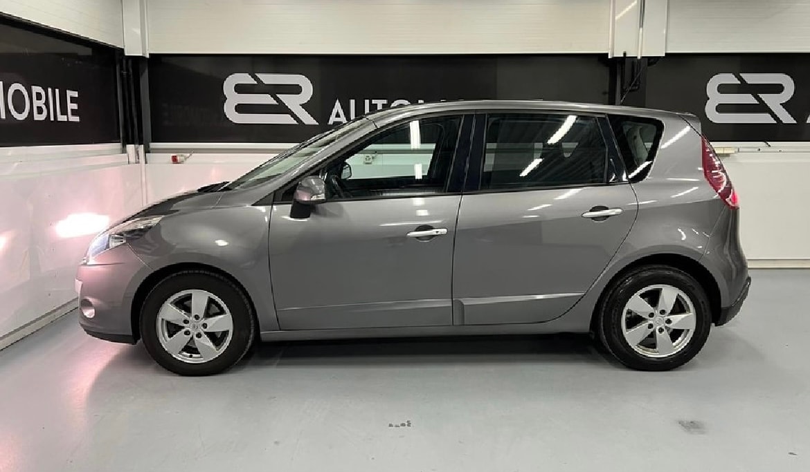 RENAULT Scénic 1.6 dCi Dynamique-image-6
