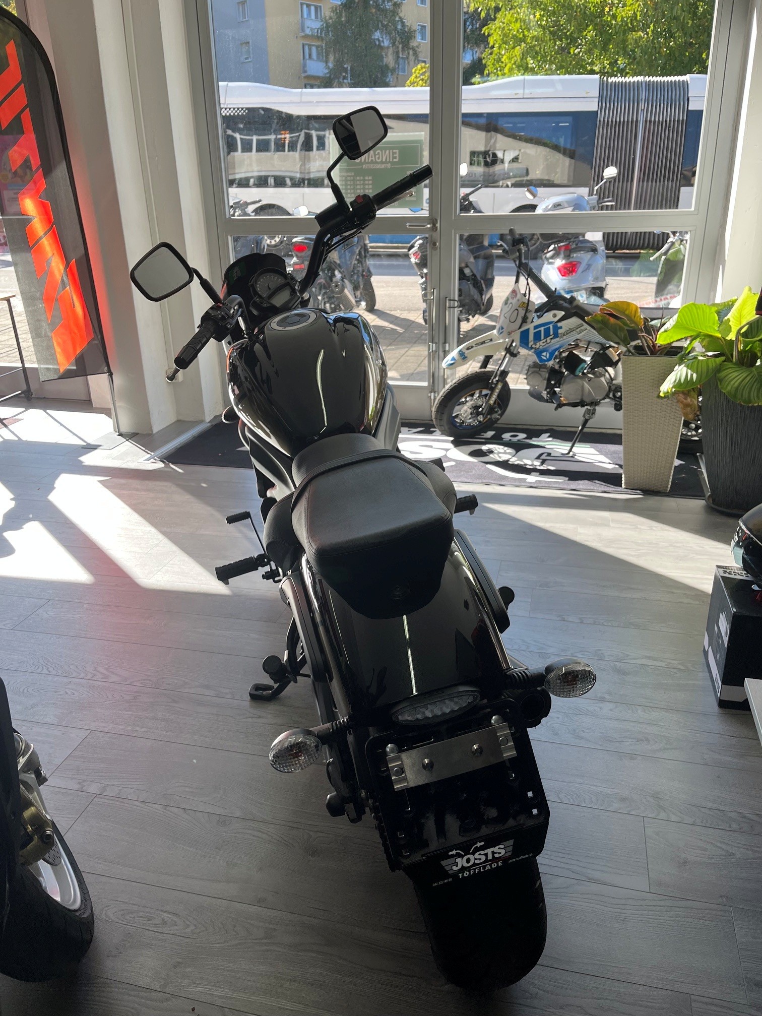 KAWASAKI Vulcan S ABS - GRATIS LIEFERUNG*-showroom-element-3