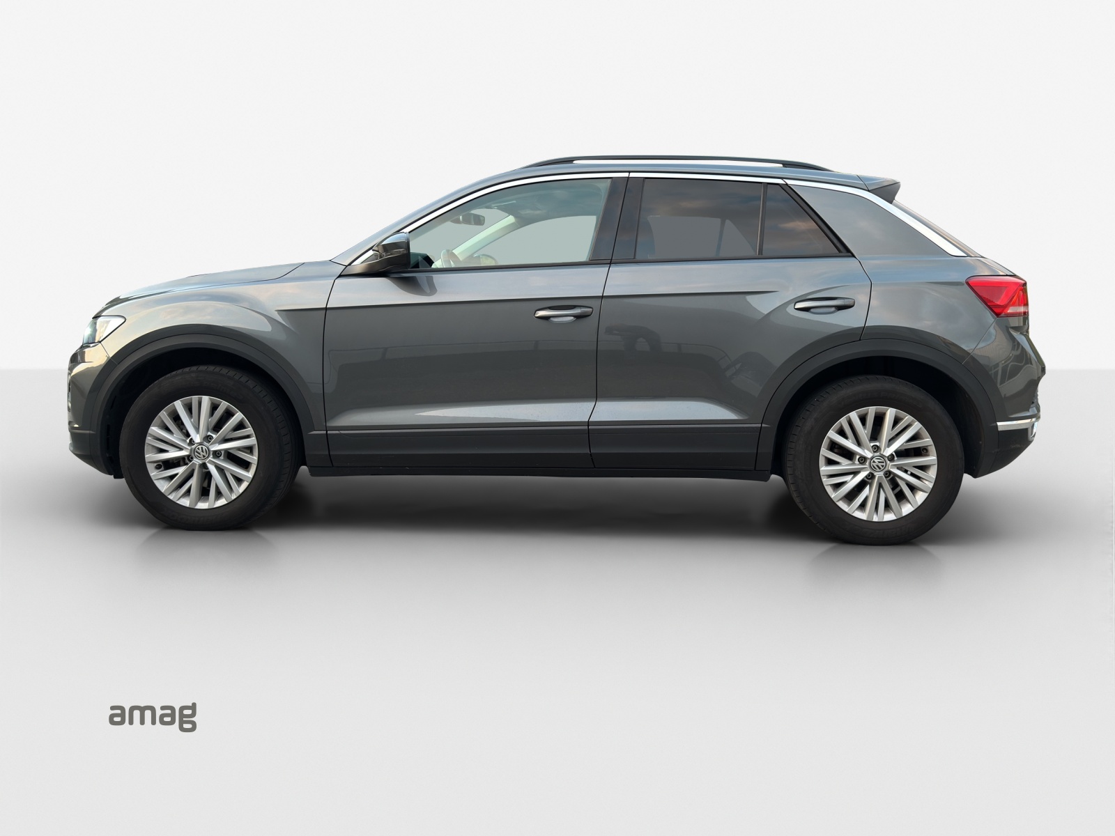 VW T-Roc 2.0 TSI Advance DSG 4Motion-image-1