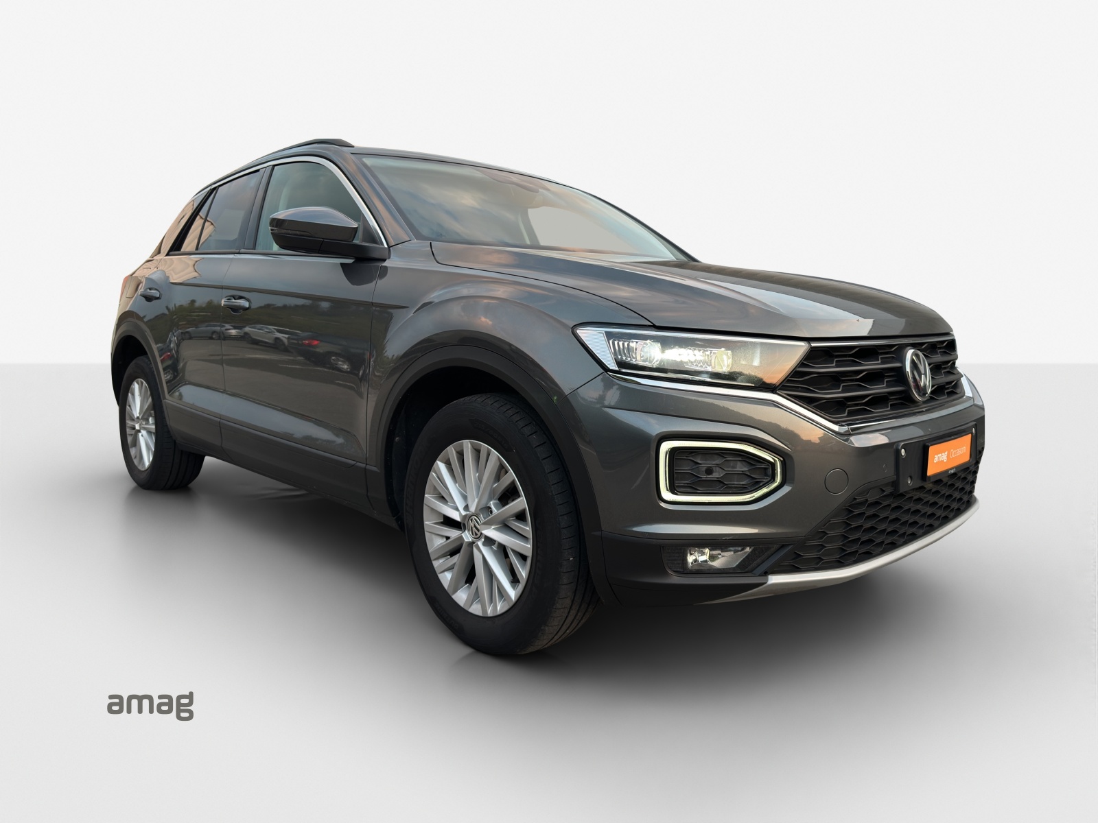 VW T-Roc 2.0 TSI Advance DSG 4Motion-image-5