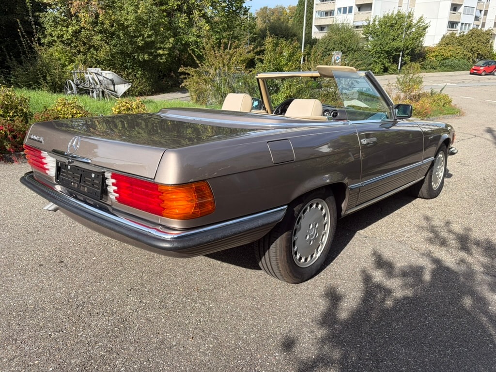 MERCEDES-BENZ SL 300-image-5