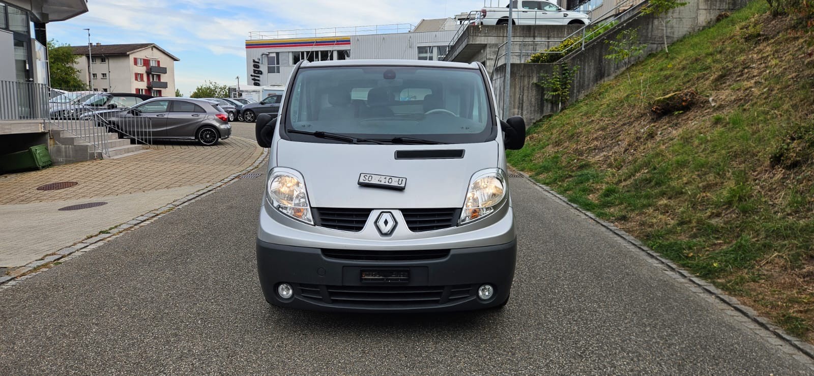 RENAULT Trafic 2.0 dCi 115 2.9t L2H1-image-7