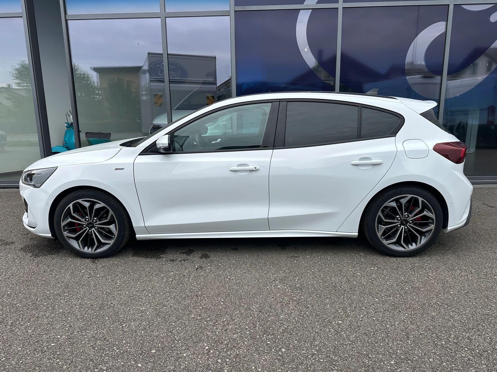 FORD Focus 1.5 EcoBlue 120 ST-Line ST-Line X/Aut.-showroom-element-2