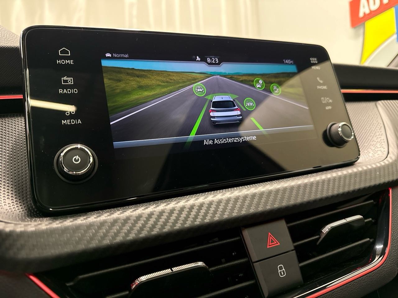 SKODA Kamiq 1.5 TSI Monte Carlo DSG-image-10