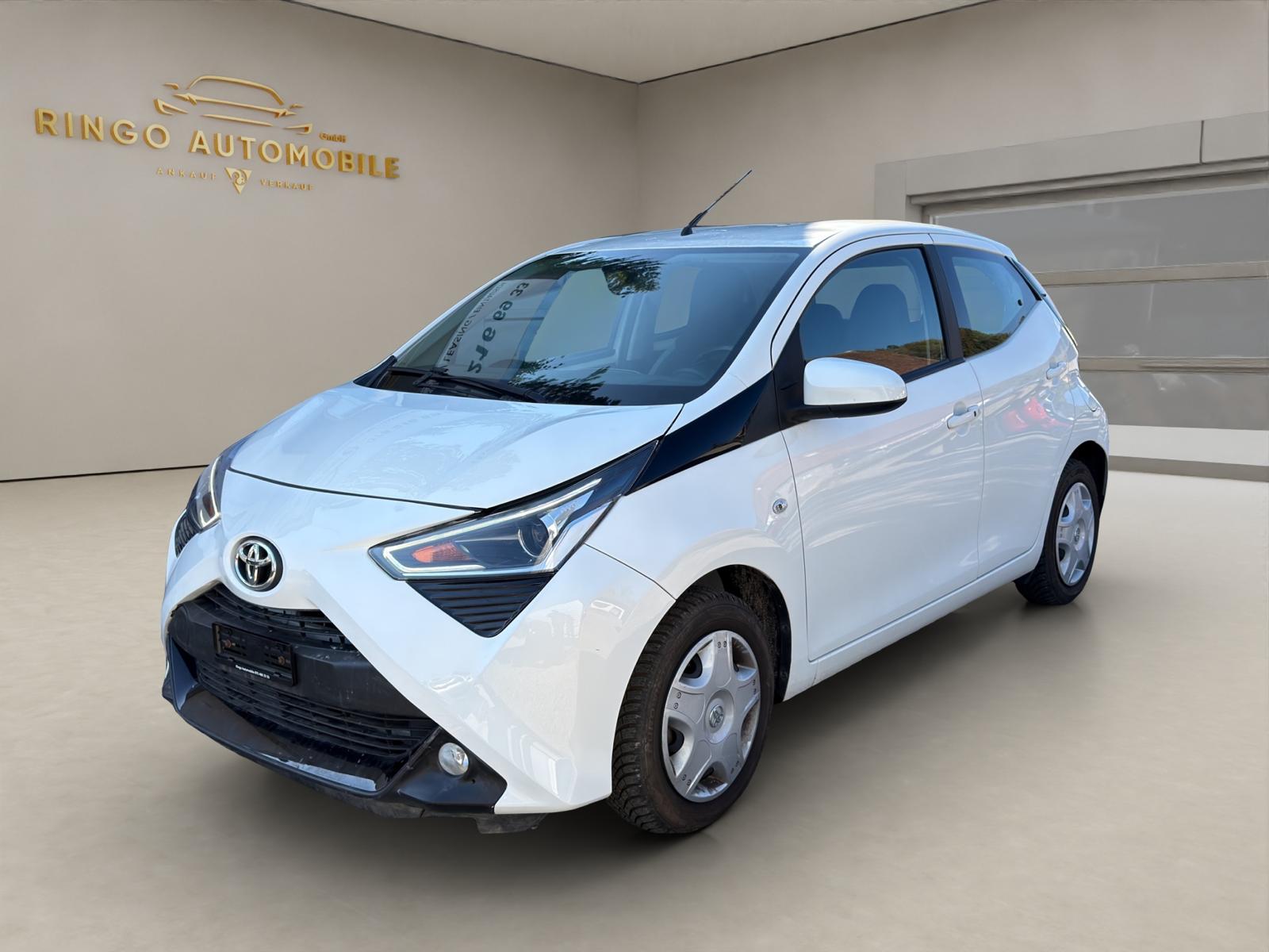 TOYOTA Aygo 1.0 VVT-i x-play X-shift-image-1