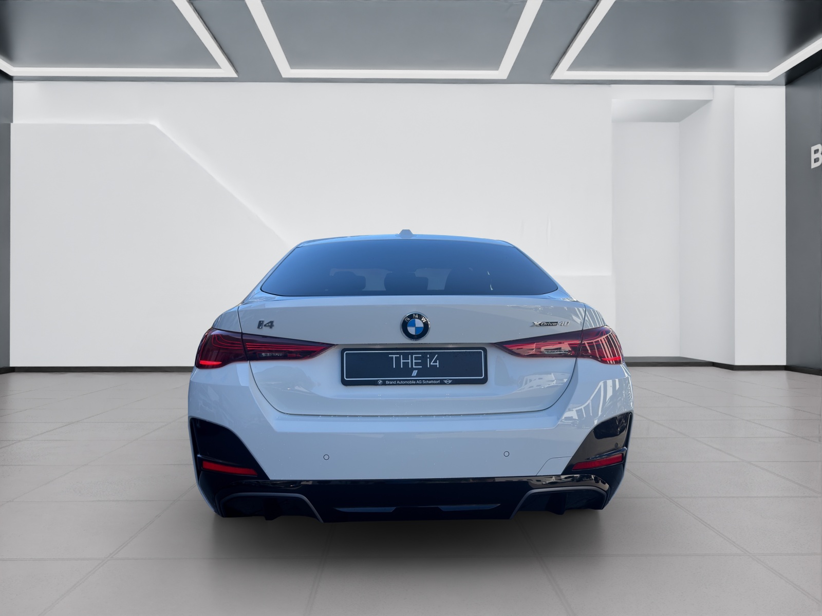 BMW i4 xDrive40-showroom-element-3