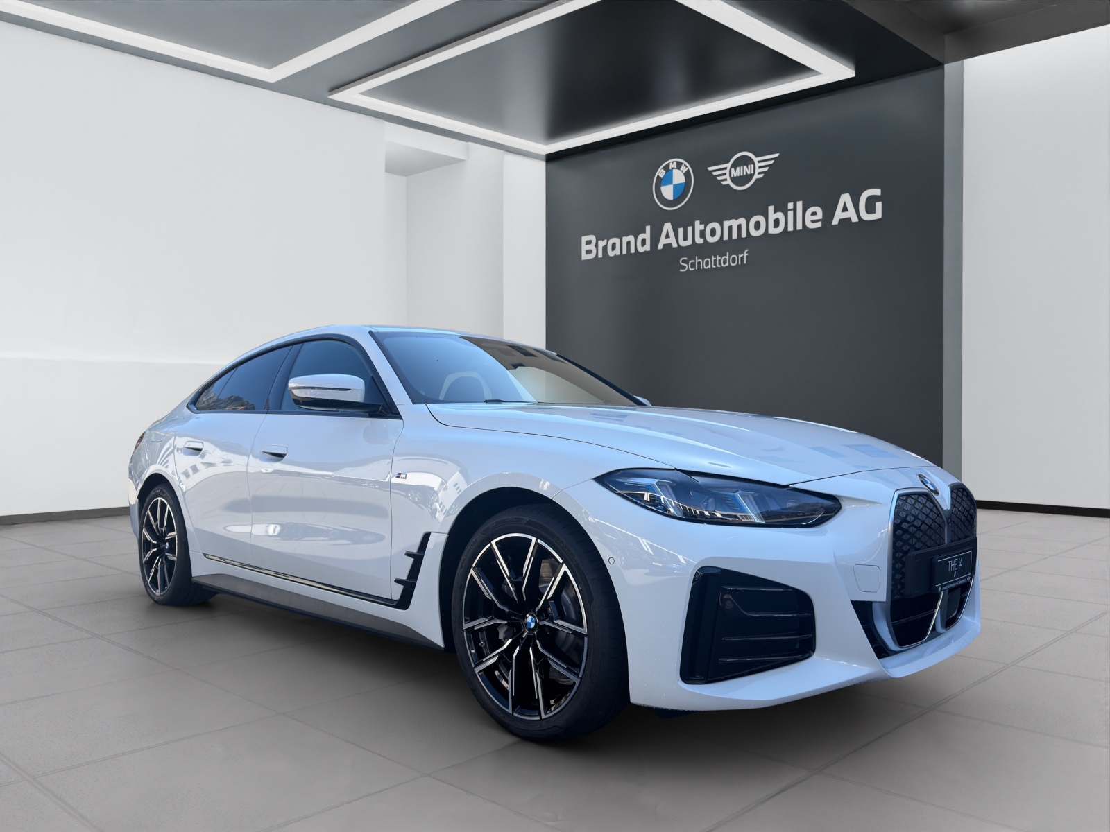 BMW i4 xDrive40-image-5
