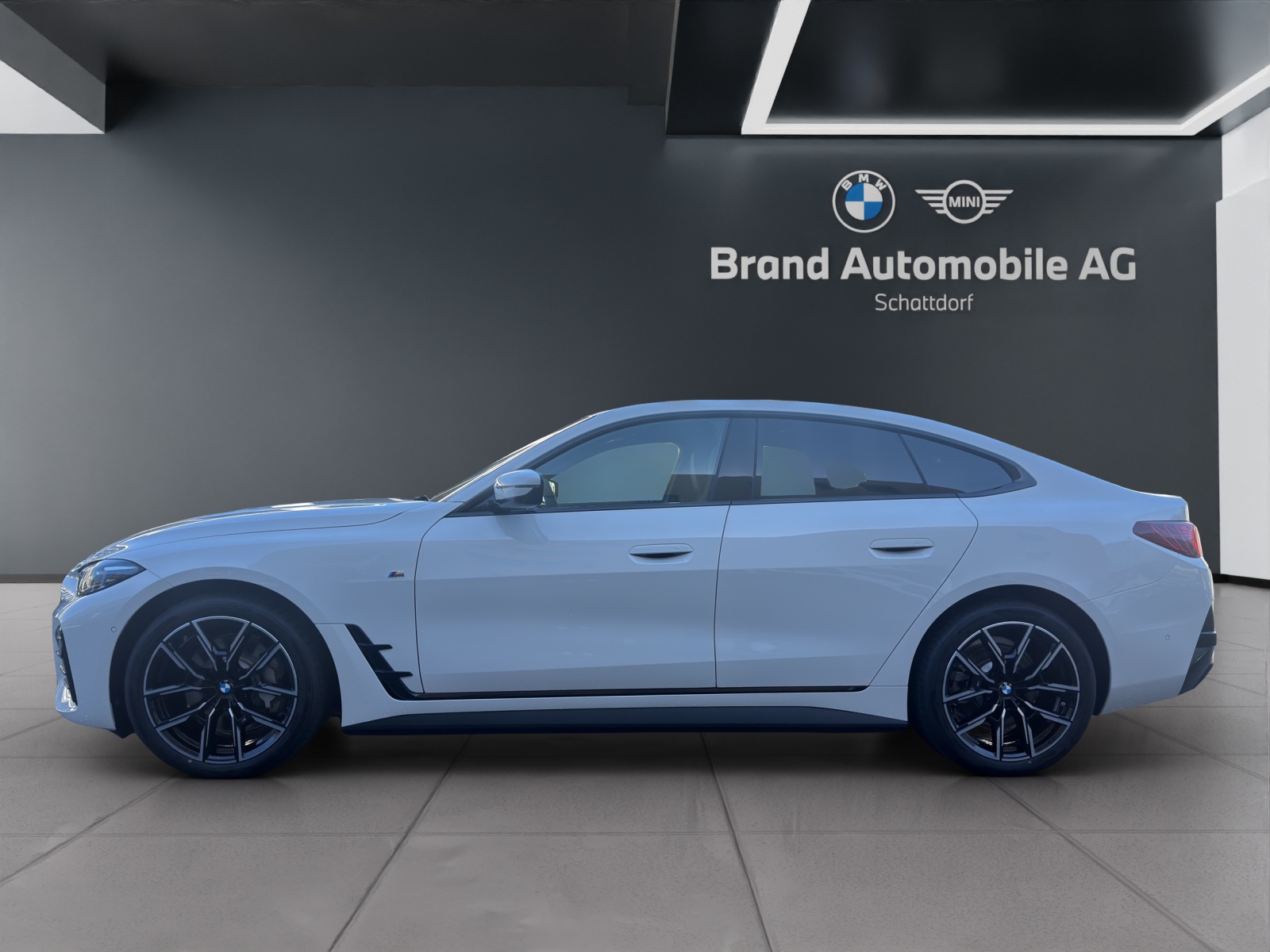 BMW i4 xDrive40-showroom-element-1