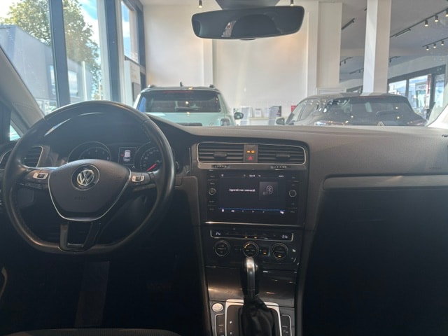 VW Golf 1.0 TSI Swiss Line Plus DSG-image-10
