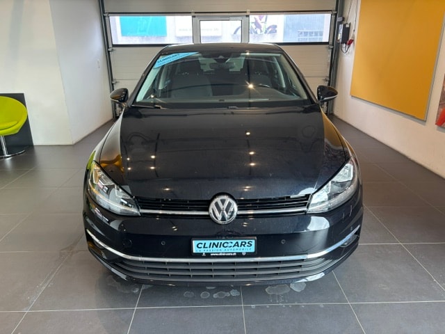 VW Golf 1.0 TSI Swiss Line Plus DSG-image-2
