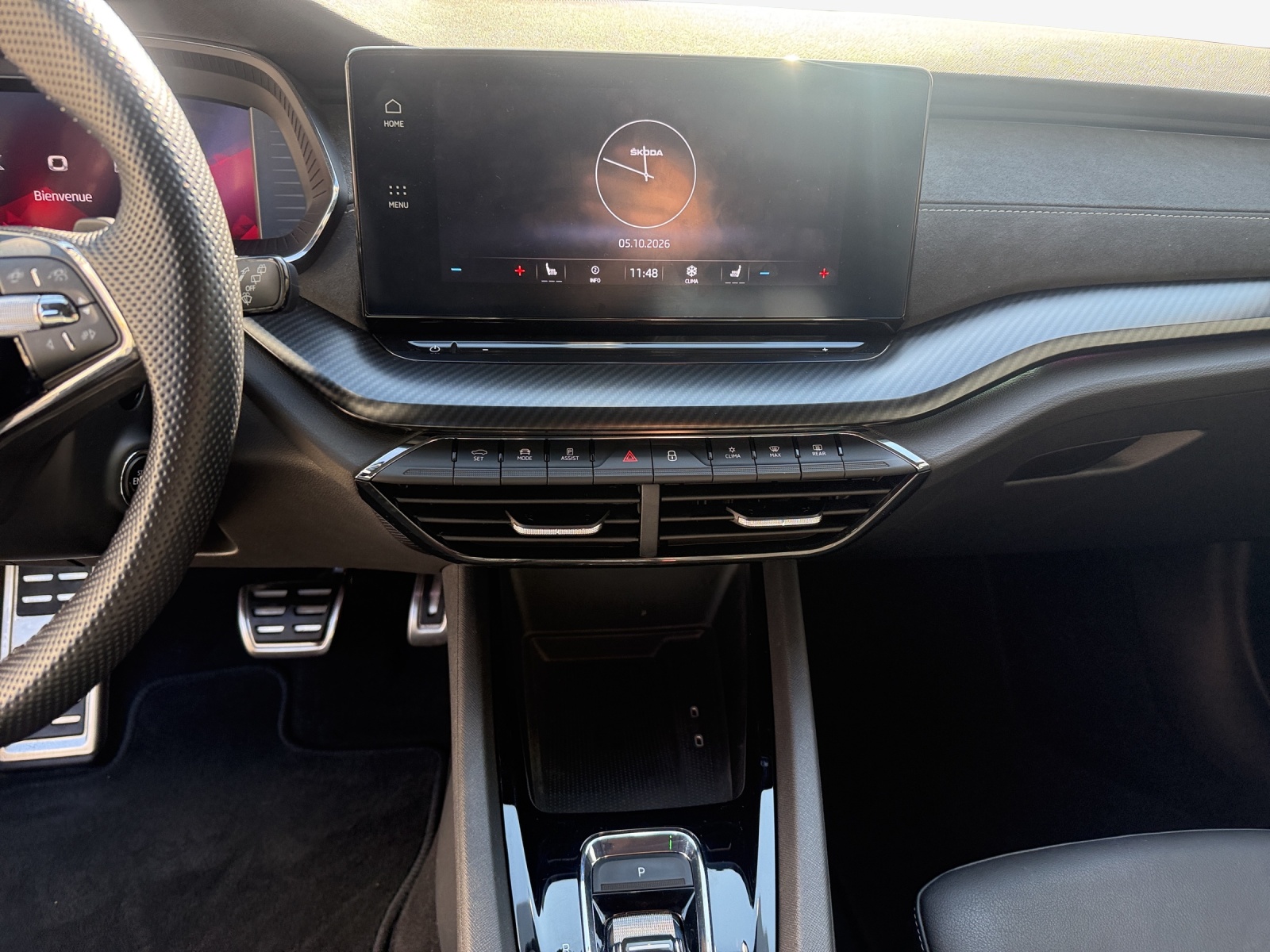 SKODA Octavia Combi 2.0 TSI DSG RS-image-10