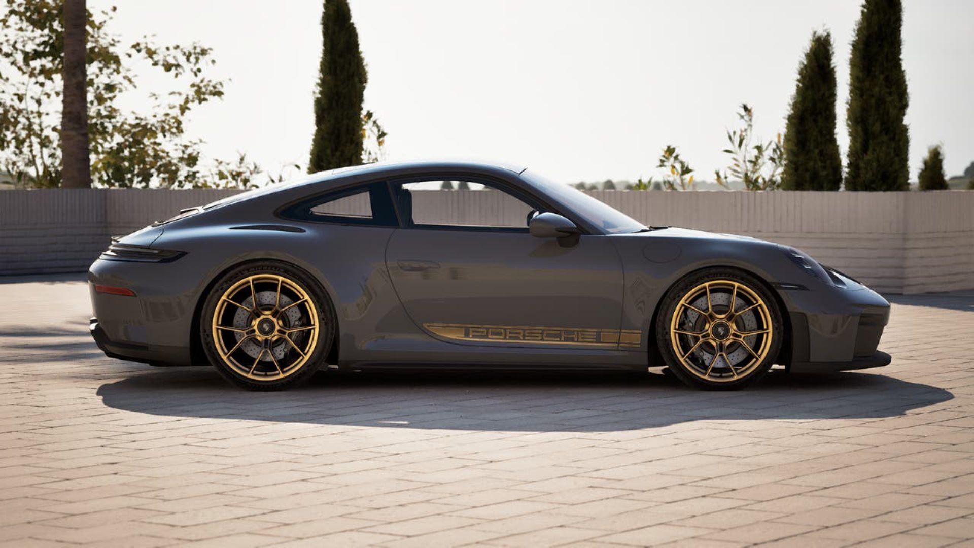PORSCHE 911 GT3 con pacchetto Touring-image-5