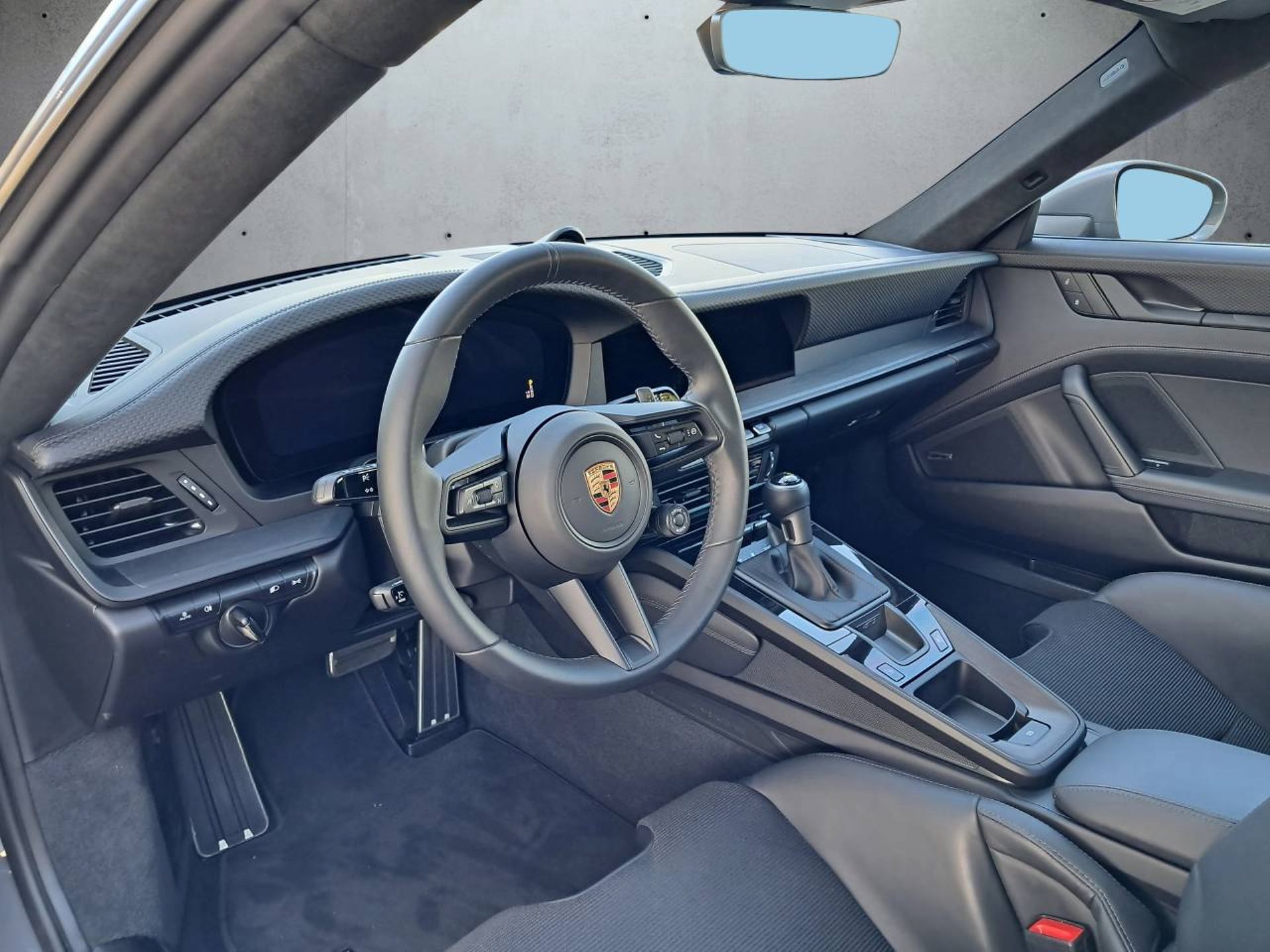 PORSCHE 911 GT3 con pacchetto Touring-image-15