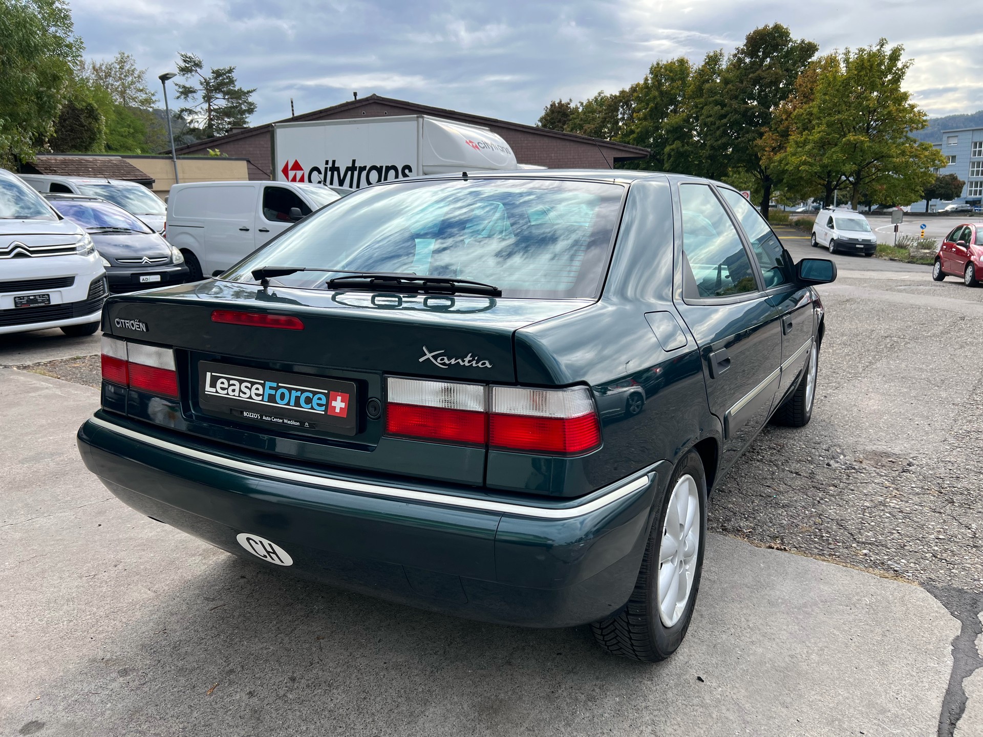 CITROEN Xantia Berline 1.8i 16V SX-image-4