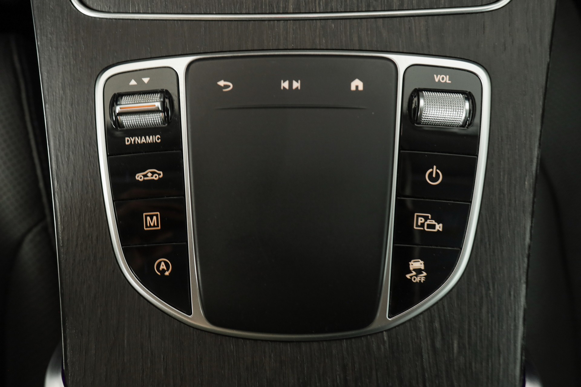 MERCEDES-BENZ GLC 300 d Off-Road 4Matic 9G-Tronic • Argent Mojave •AIR BODY CONTROL • Pack Premium Plus-image-21