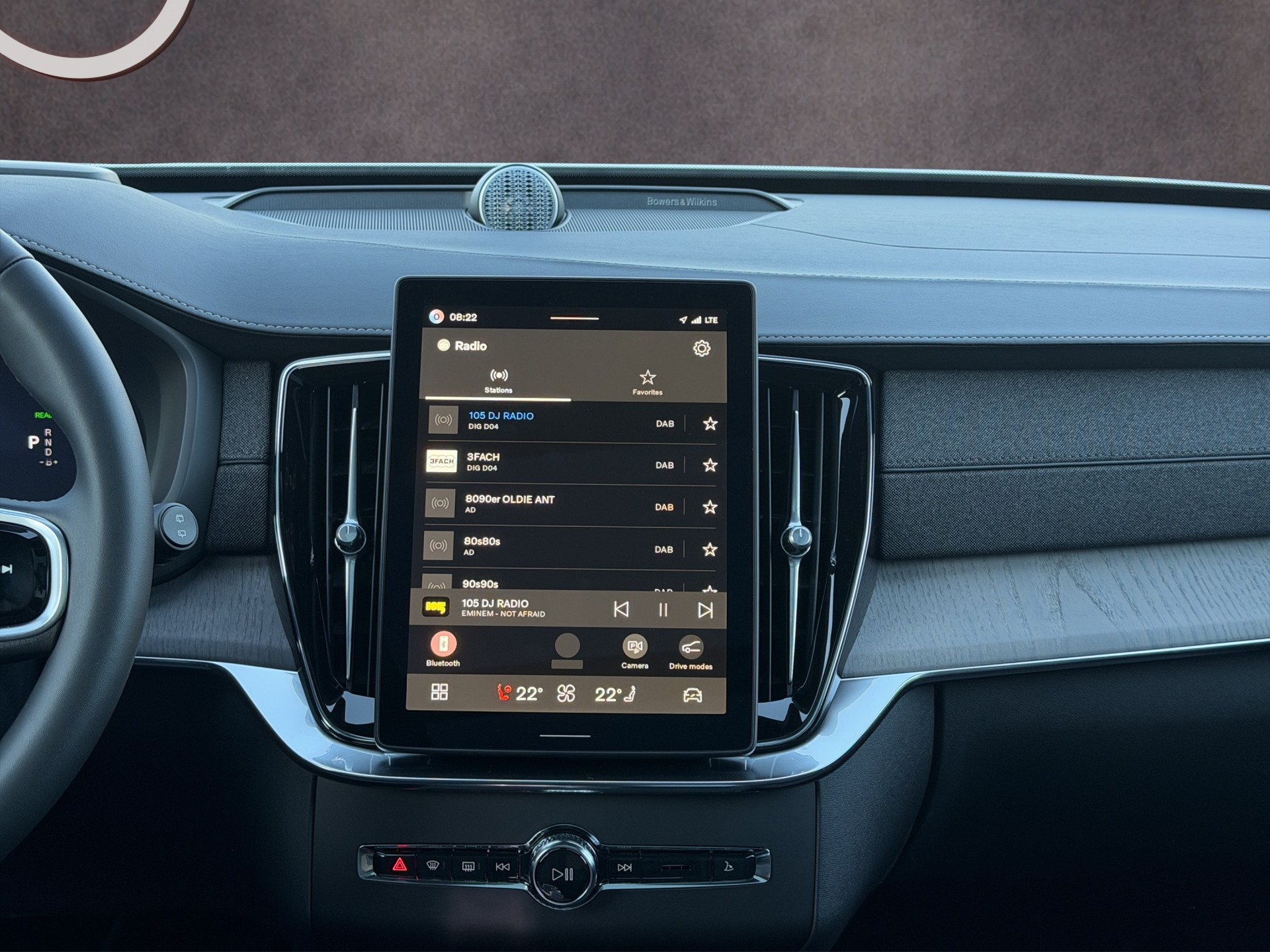 VOLVO XC90 2.0 T8 TE Ultra Dark eAWD-image-13