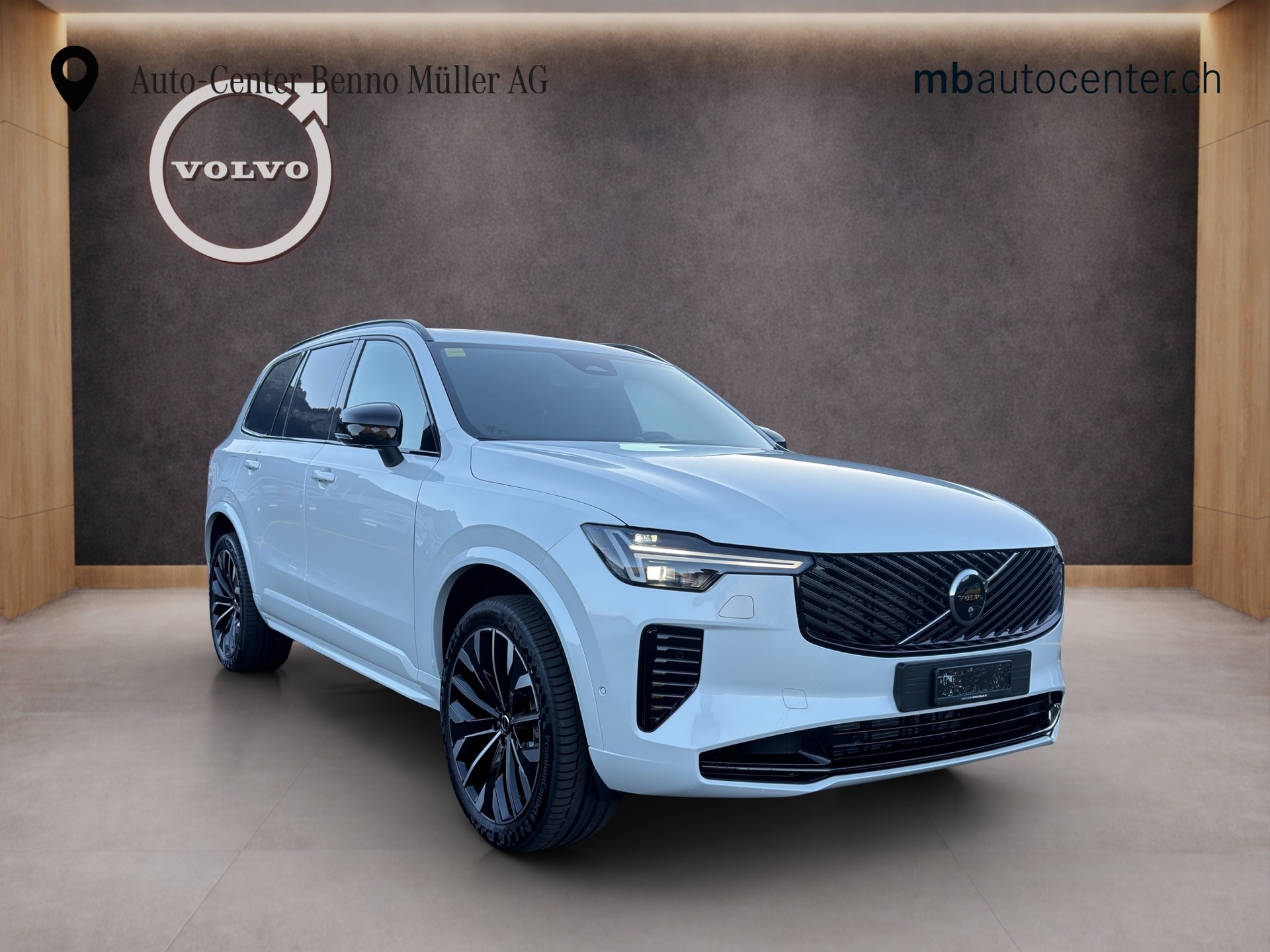 VOLVO XC90 2.0 T8 TE Ultra Dark eAWD-image-6