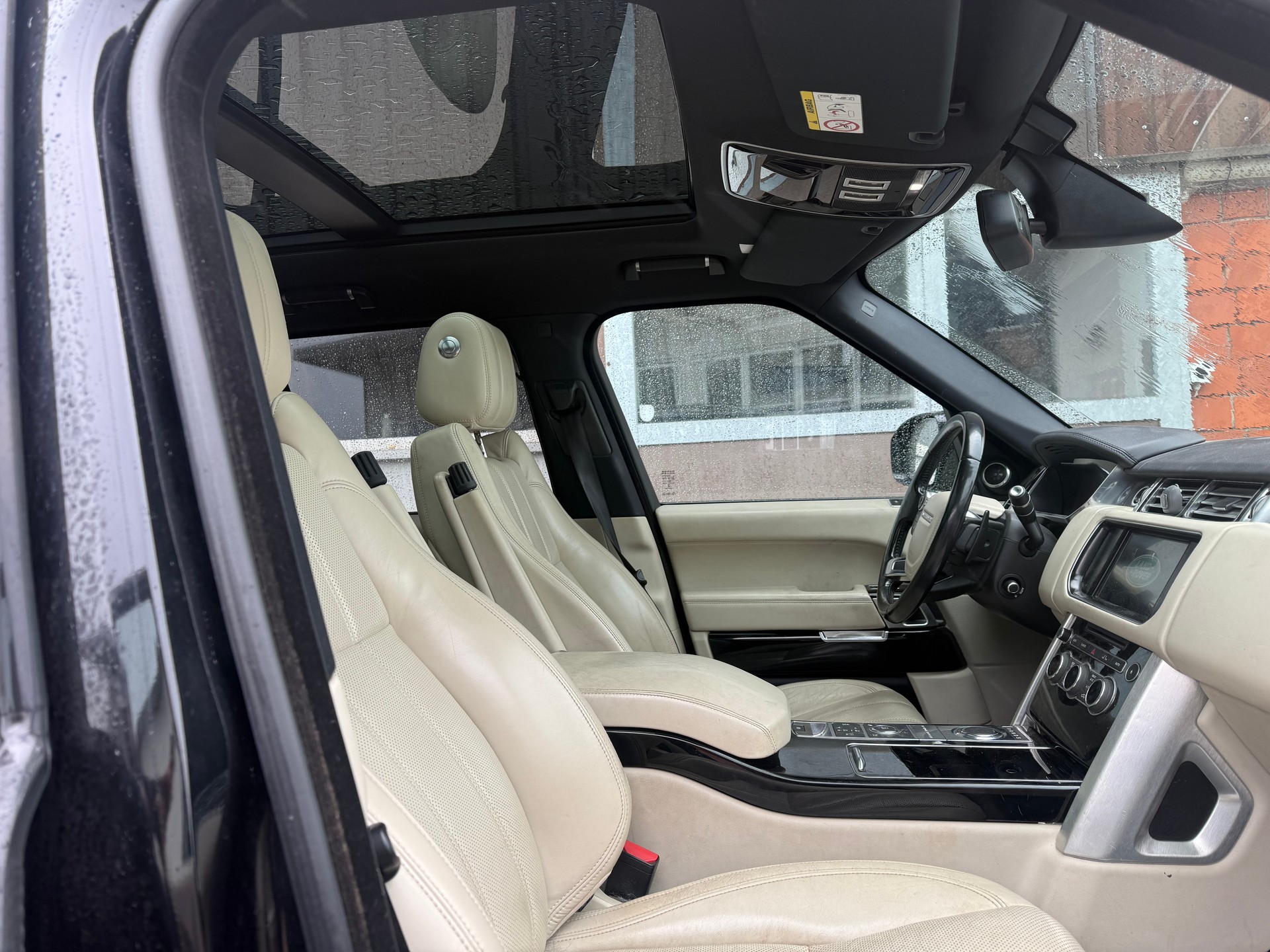 LAND ROVER Range Rover 4.4 SDV8 Vogue Automatic-image-2