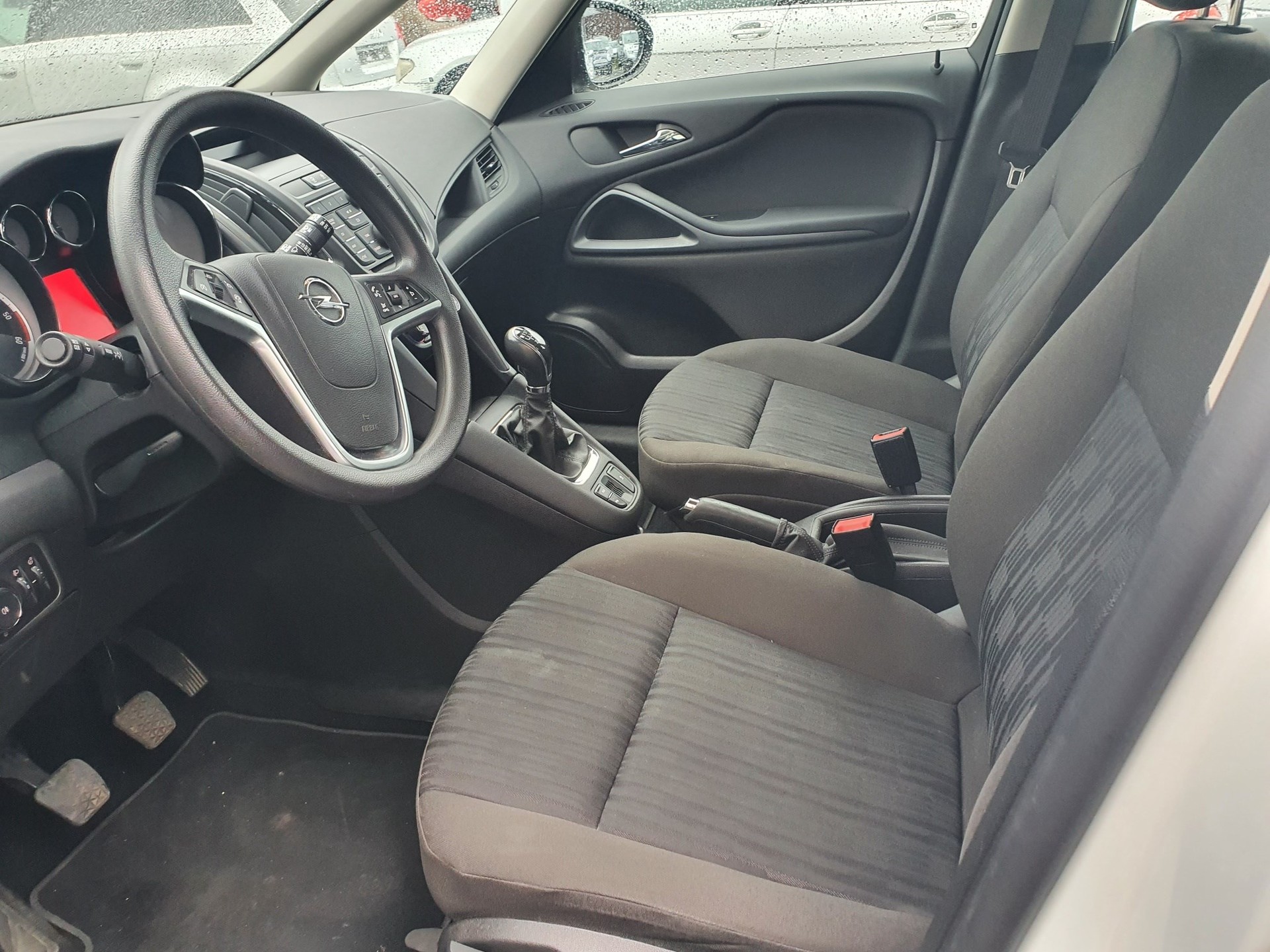 OPEL Zafira Tourer 1.6 CDTi-image-6