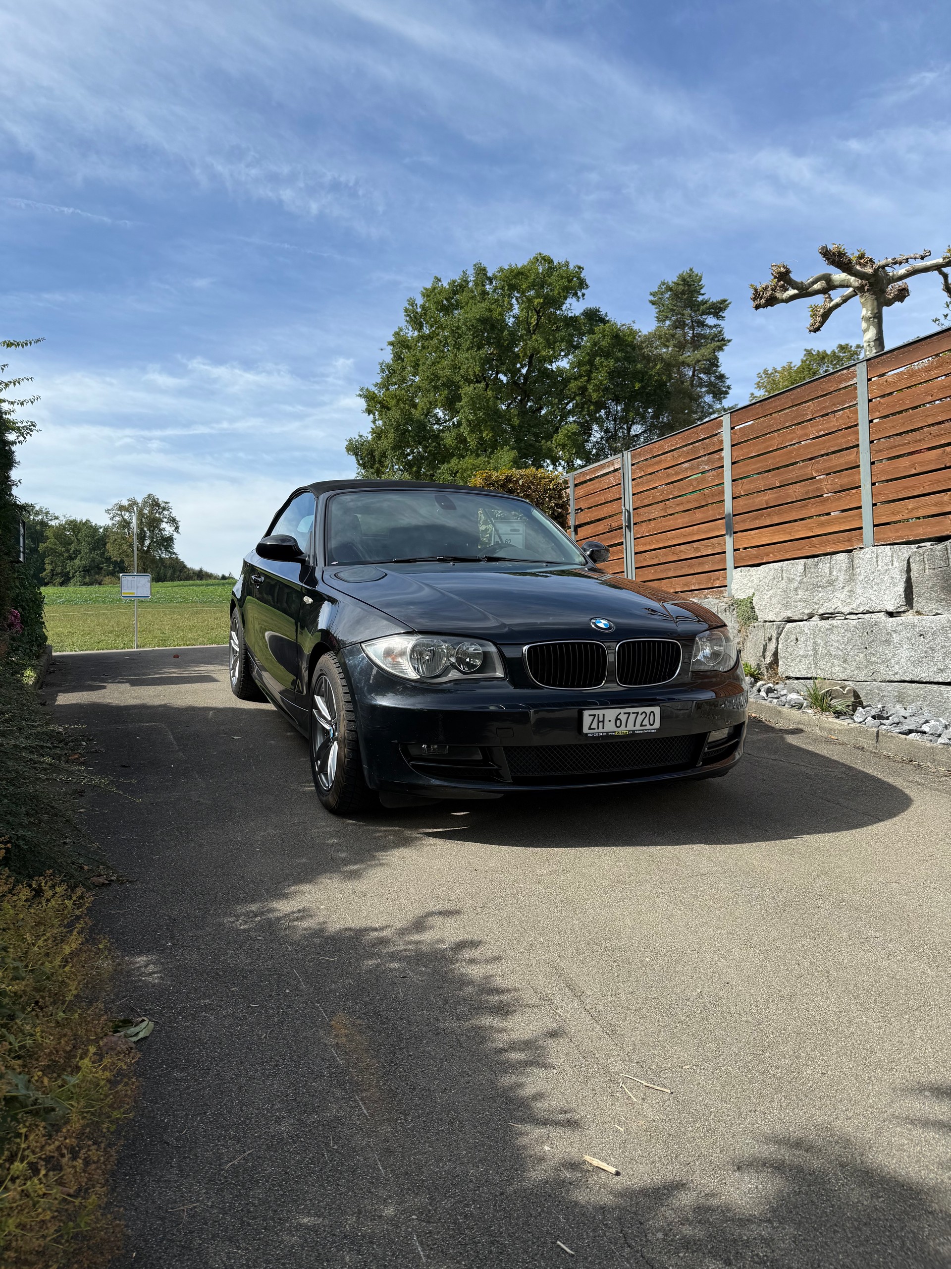 BMW 118i-image-6