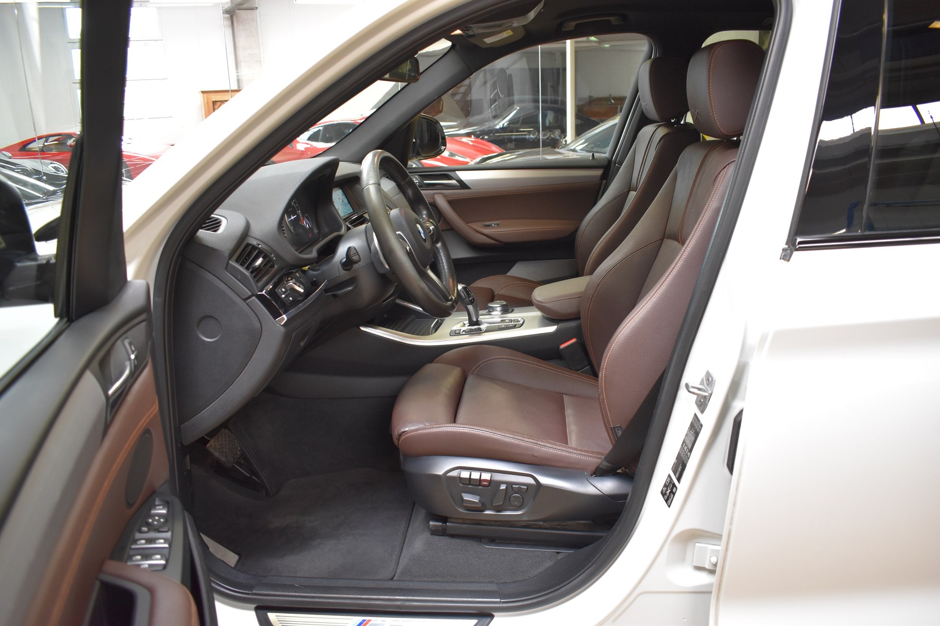 BMW X3 xDrive 20d M Sport Steptronic-image-12