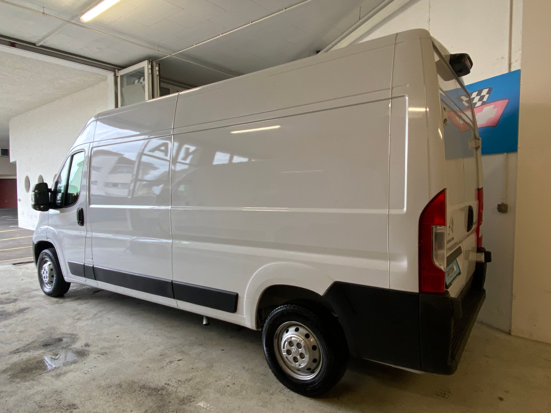 CITROEN Jumper 35 2.2 BlueHDi 140 L3H2-image-1