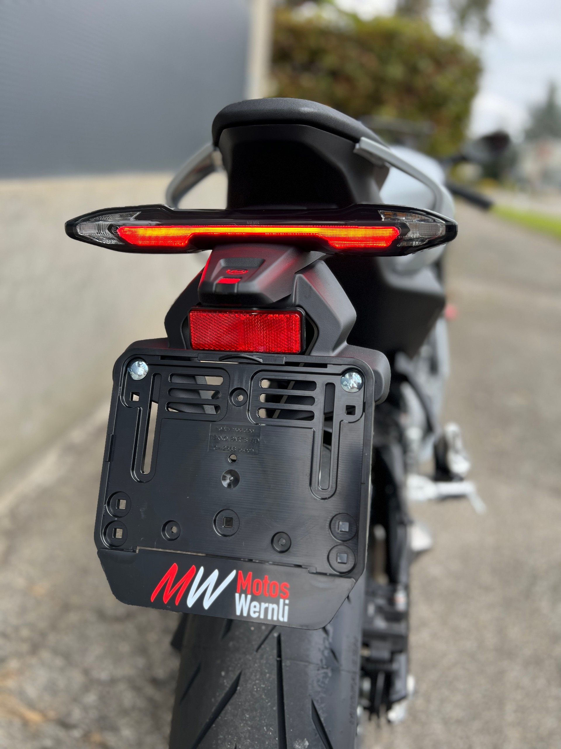 CF MOTO 675 SR-R auch als 35kW-image-7