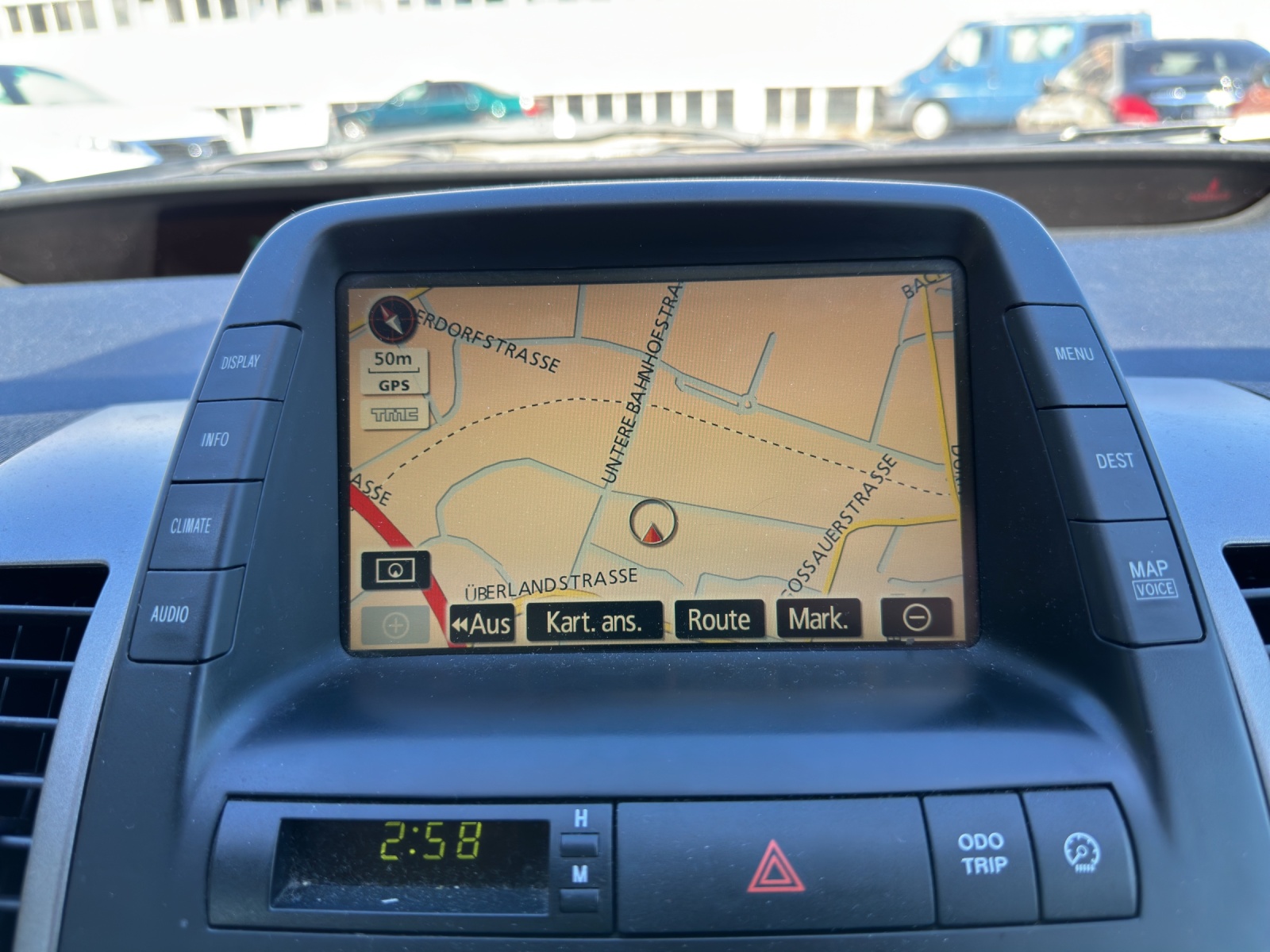 TOYOTA Prius 1.5 16V Hybrid Edition-image-13