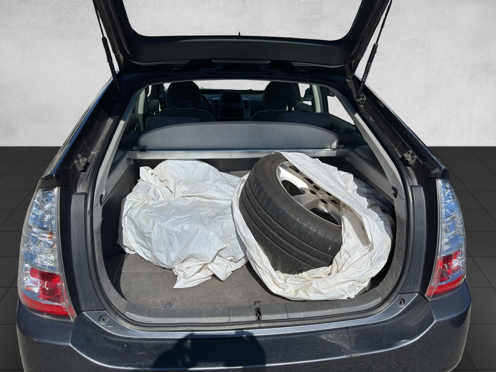 TOYOTA Prius 1.5 16V Hybrid Edition-image-17