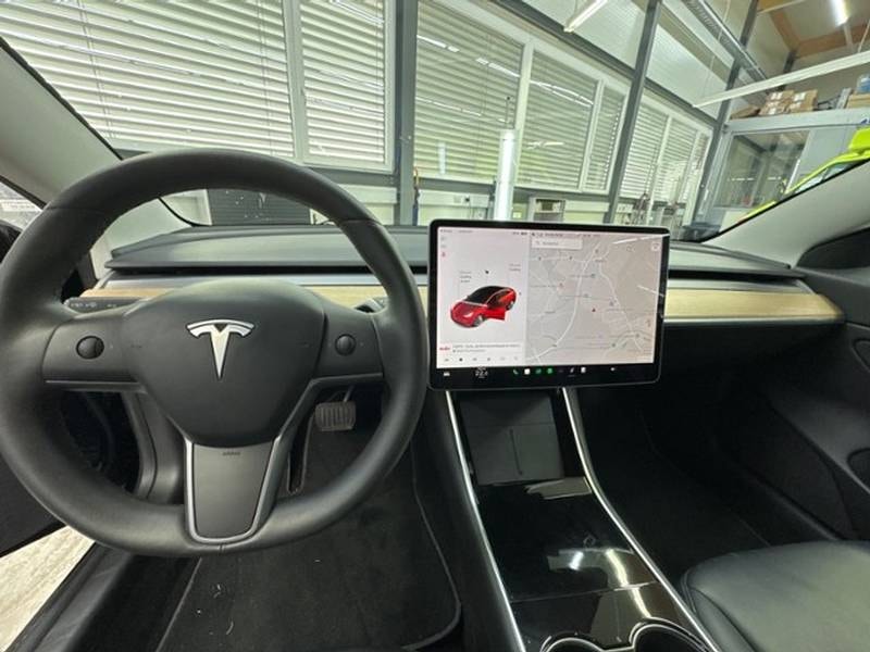 TESLA Model 3 Long Range Dual Motor AWD-image-3
