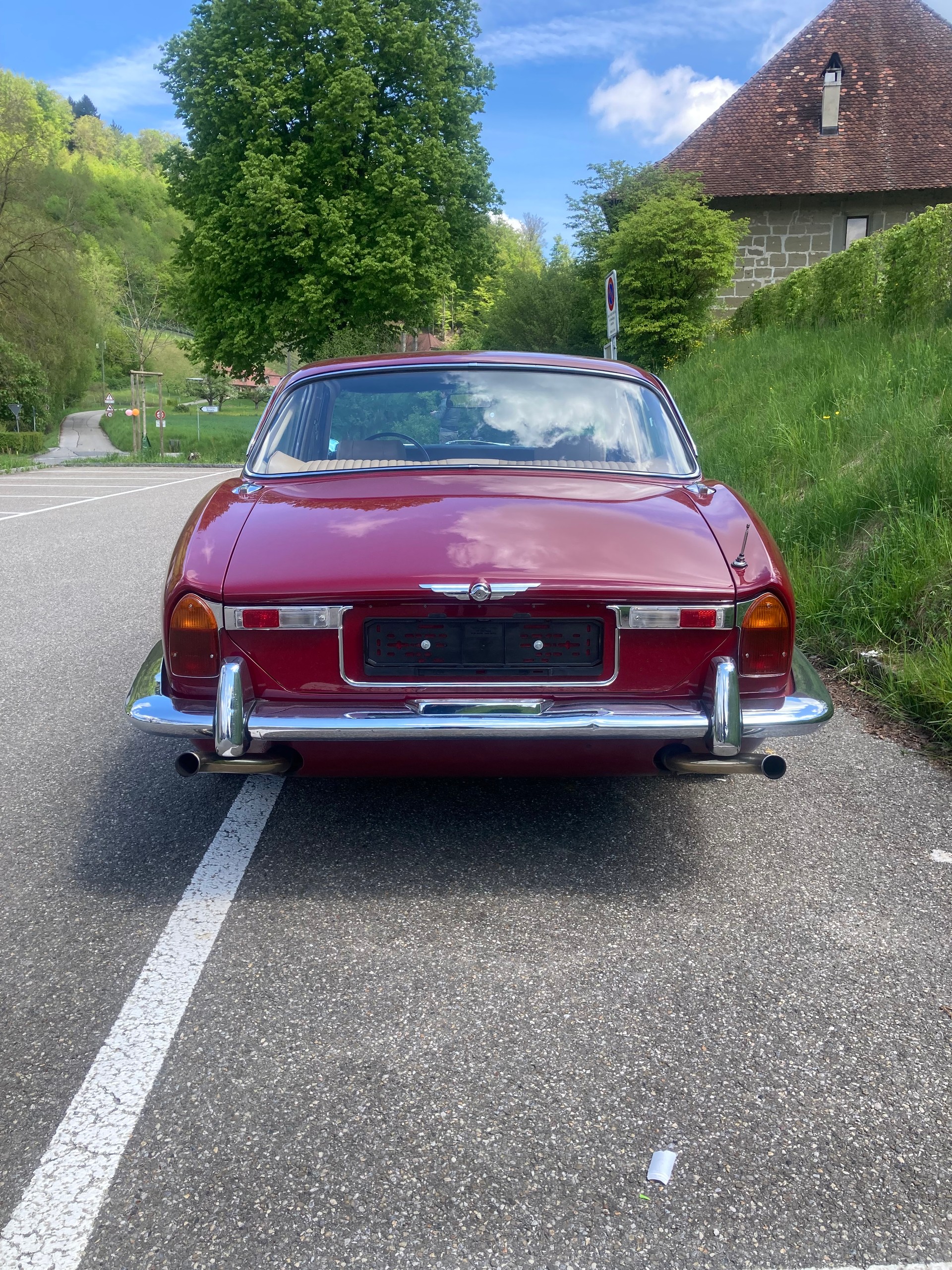 JAGUAR XJ6-image-3