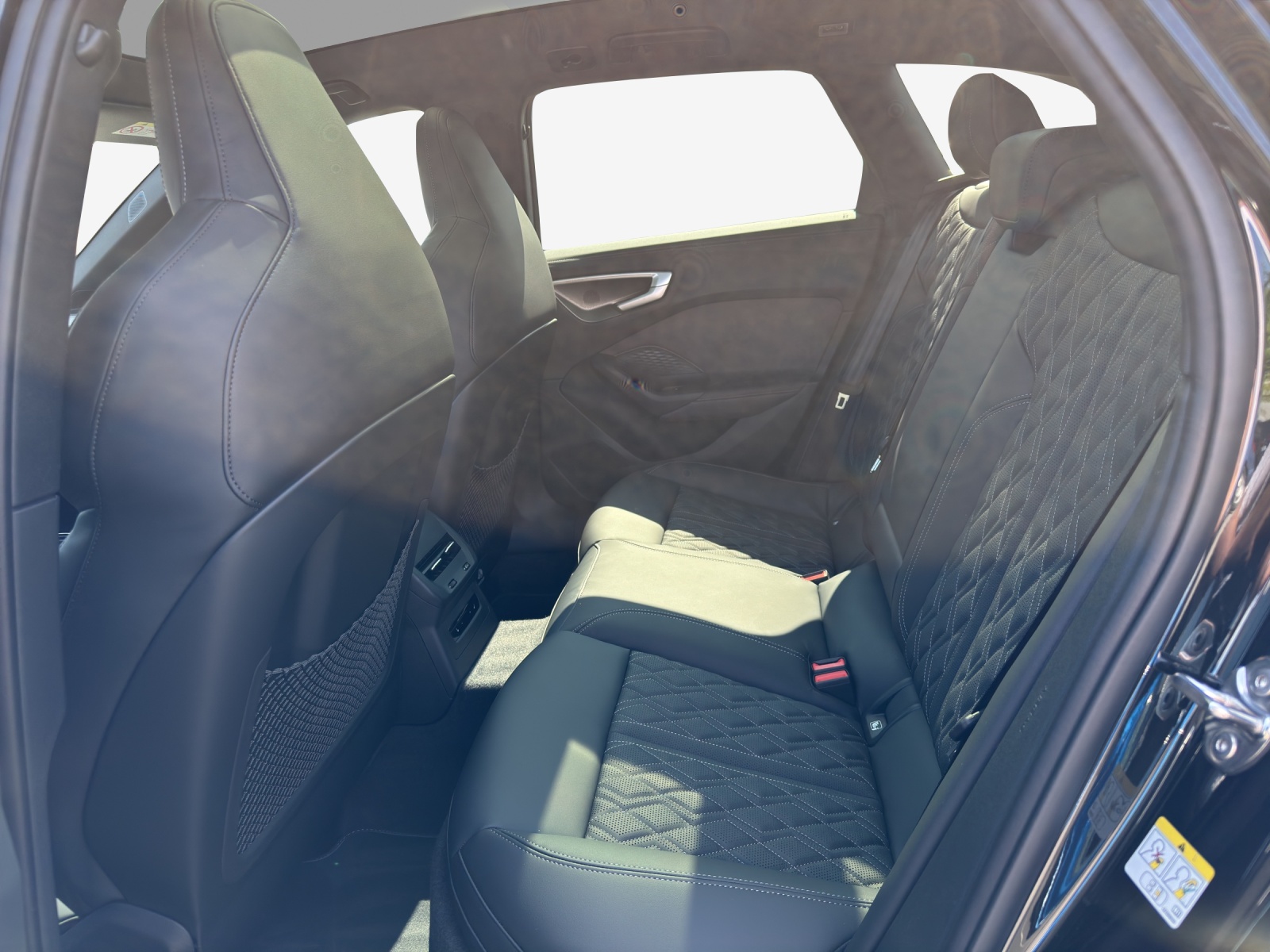 AUDI S5 Avant TFSI quattro S tronic-image-11