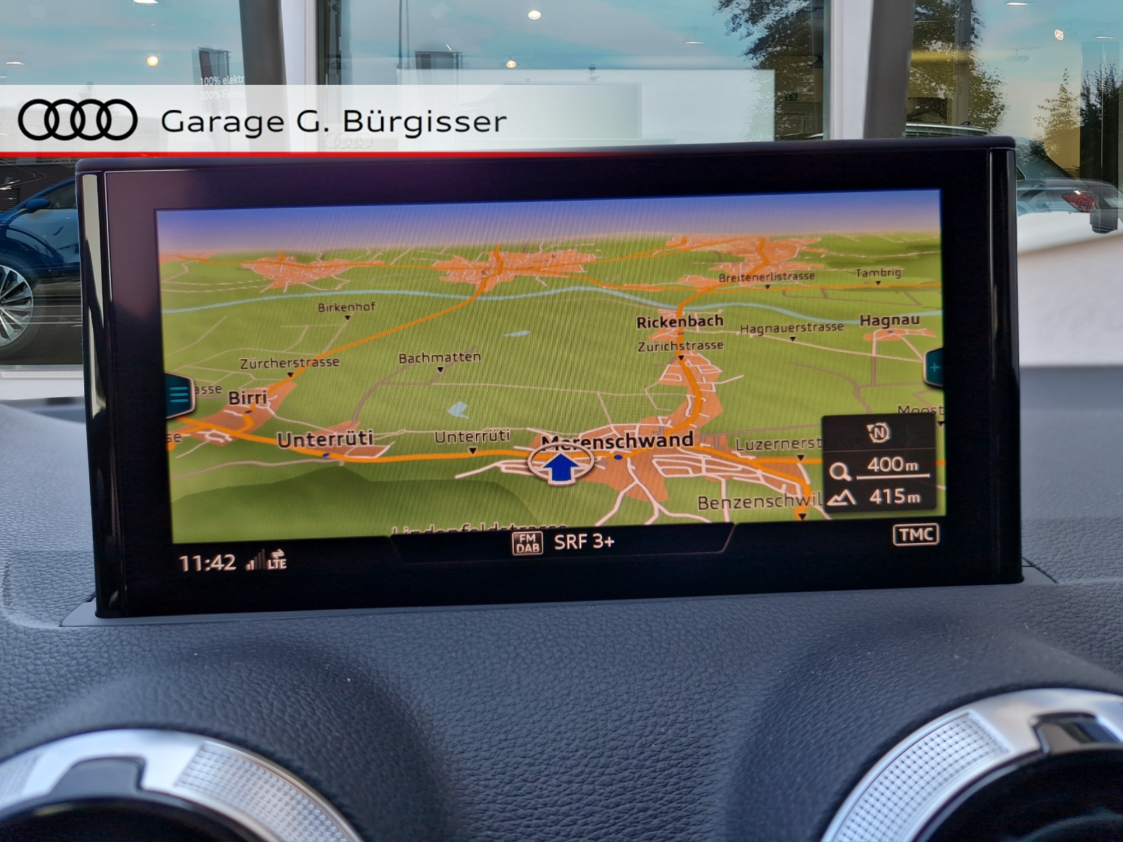 AUDI Q2 35 TFSI S line S-tronic Mythosschwarz Metallic-image-13