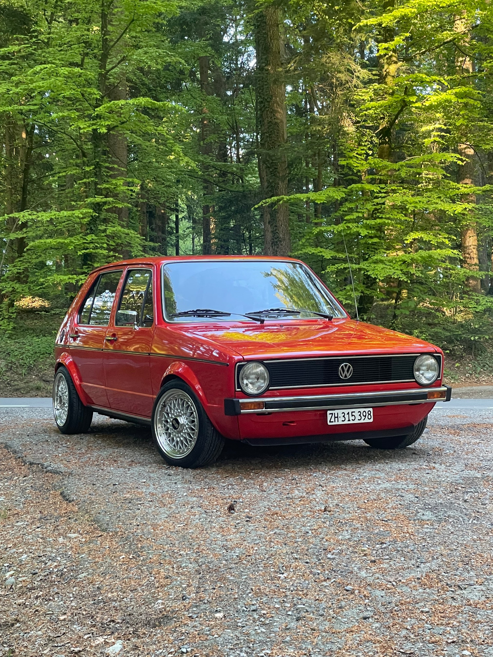 VW Golf 1500 GL (GLS)-image-1