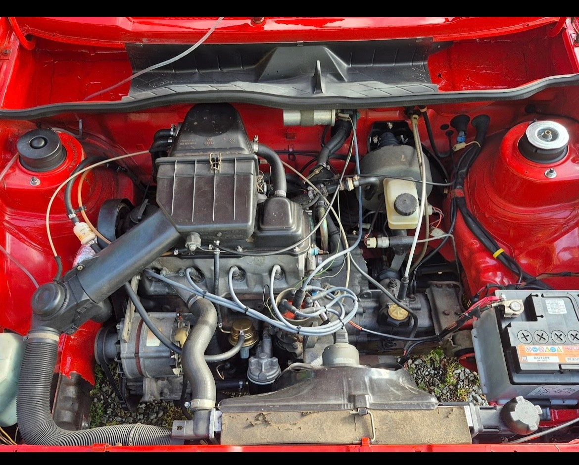 VW Golf 1500 GL (GLS)-image-4