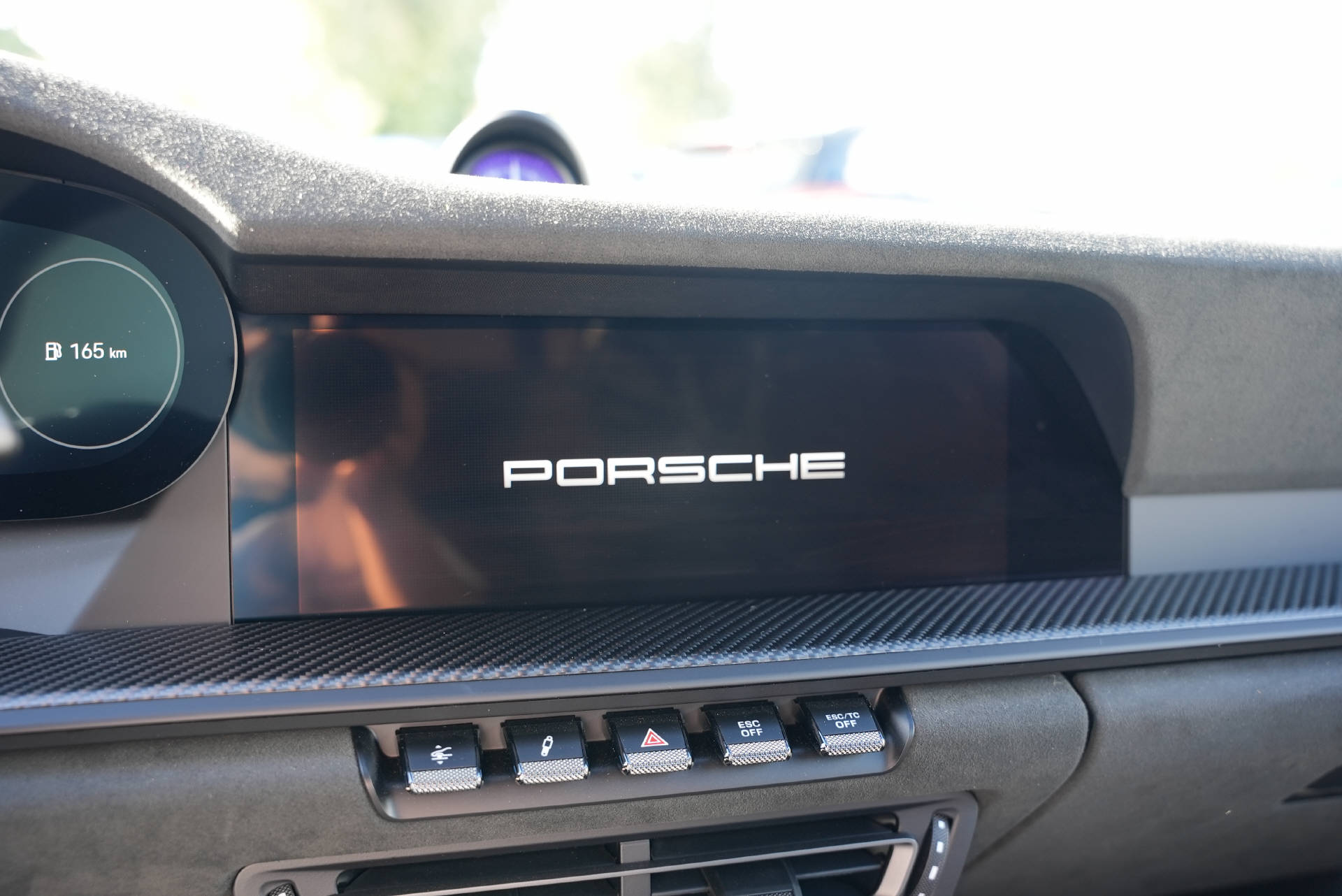 PORSCHE 911 GT3 RS Weissach-image-13