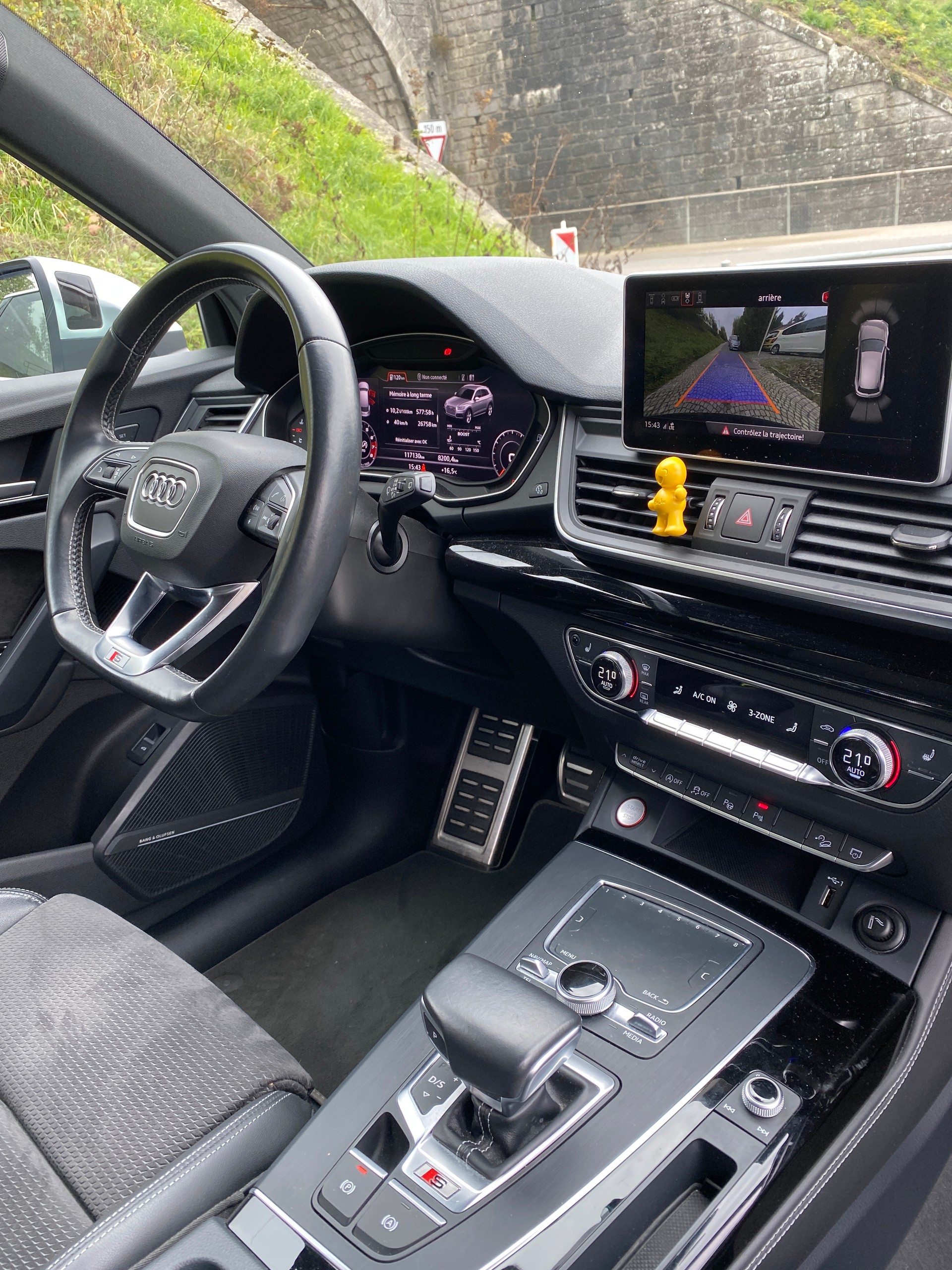 AUDI SQ5 3.0 TFSI quattro S-tronic-image-10