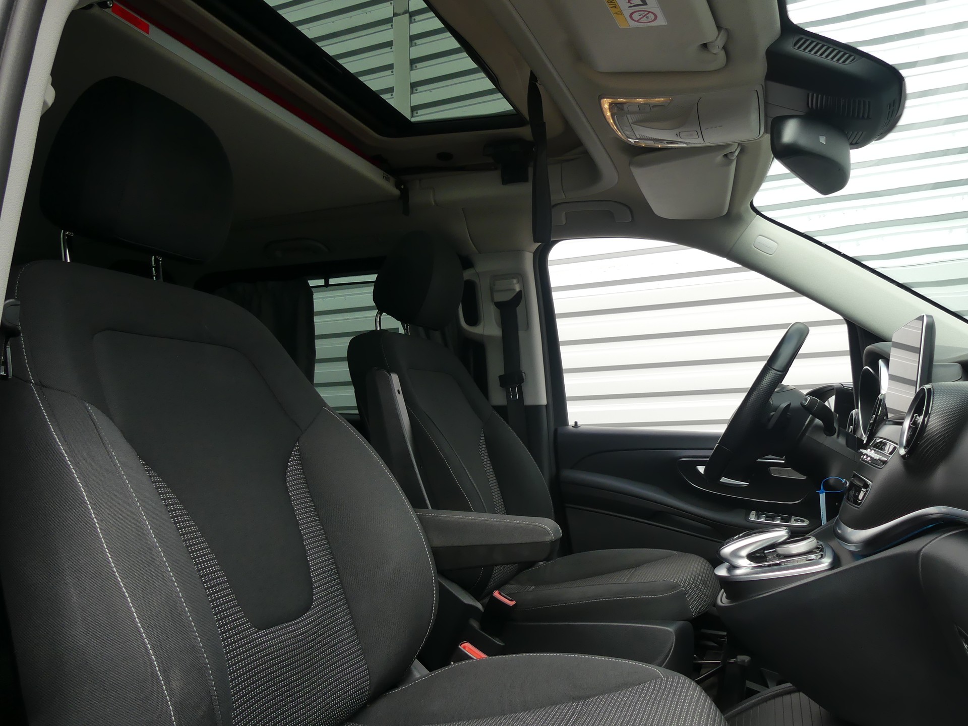 MERCEDES-BENZ Marco Polo Horizon 300 d 4M Automat-image-10