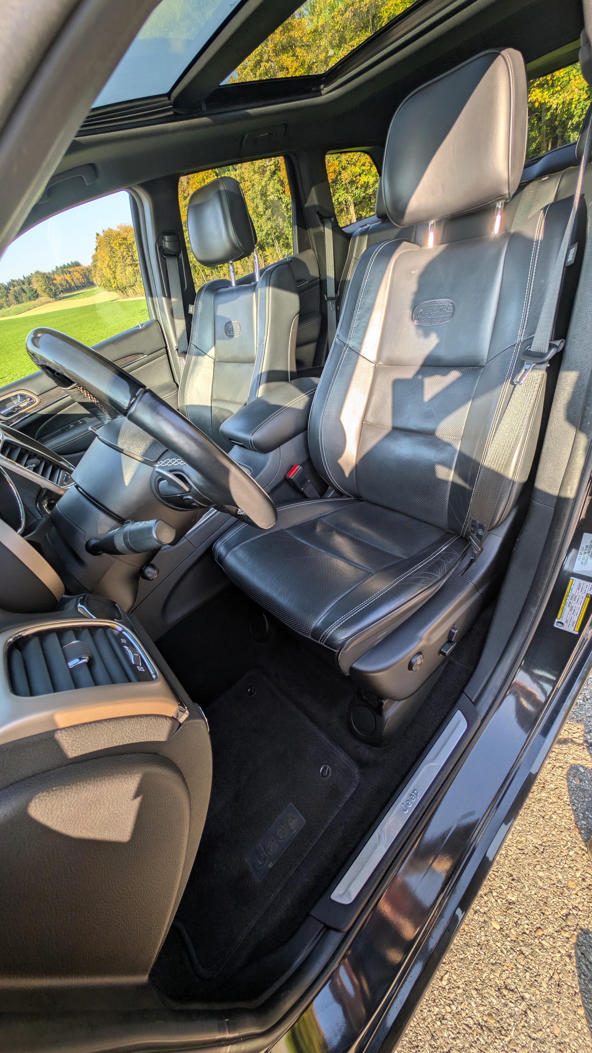 JEEP Grand Cherokee 3.0 CRD Overland Automatic-image-9