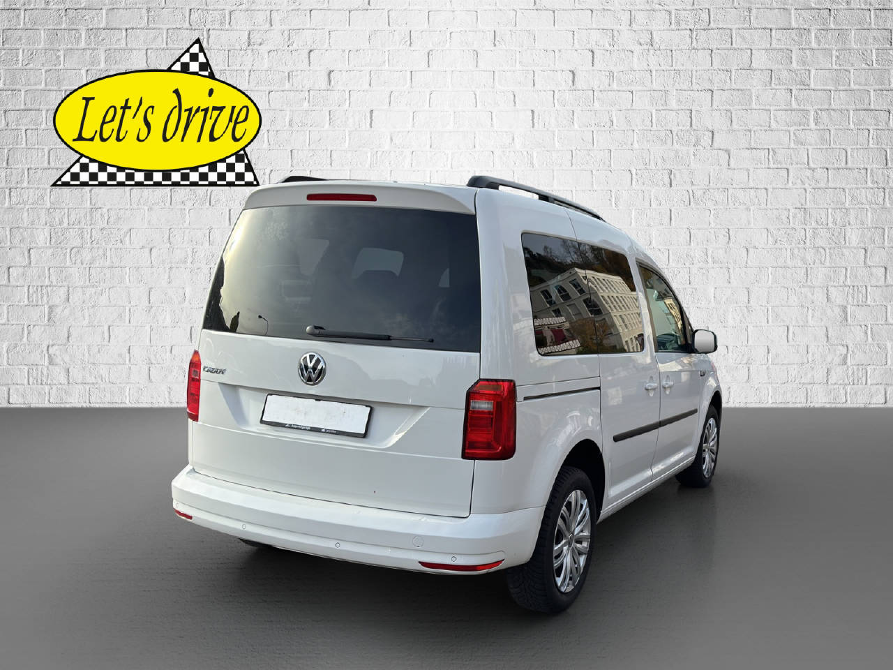 VW Caddy 1.4 TSI Trendline DSG-image-5
