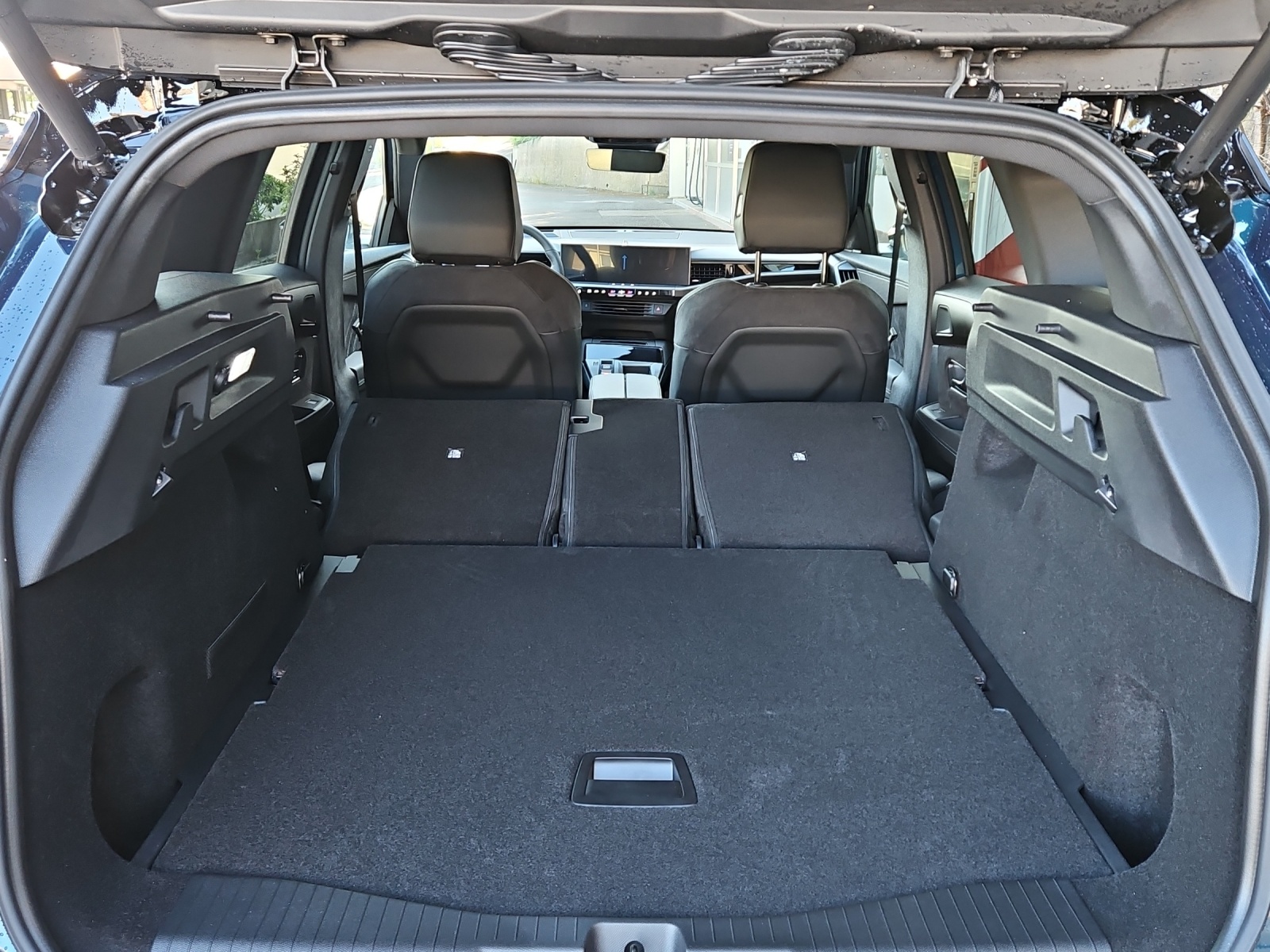 OPEL Grandland-e long range GS-image-9