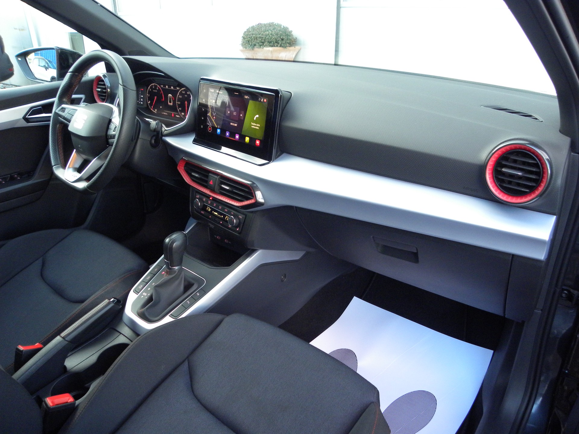 SEAT Arona 1.0 TSI Eco Hola FR DSG-image-4